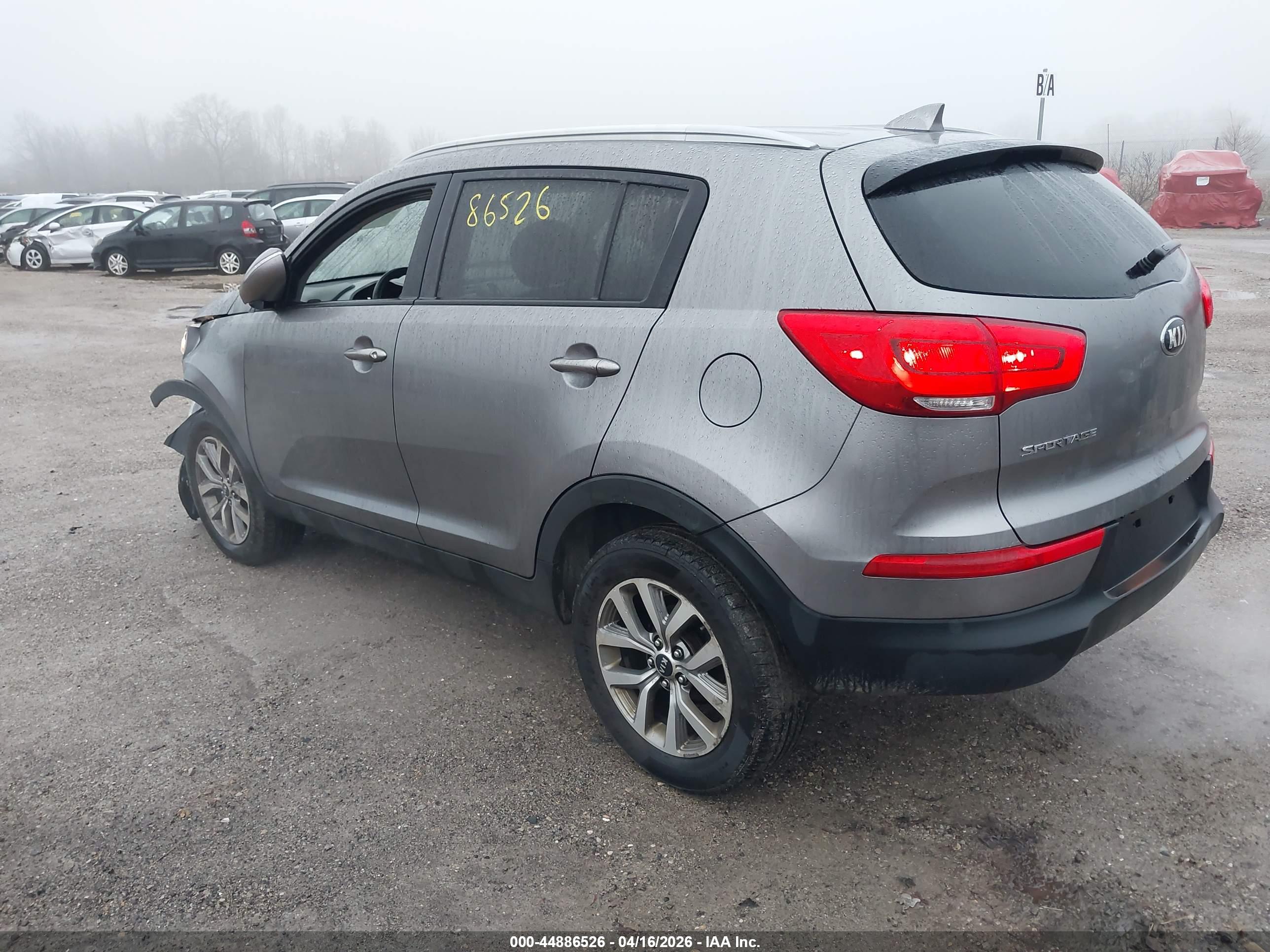 KIA SPORTAGE image 3