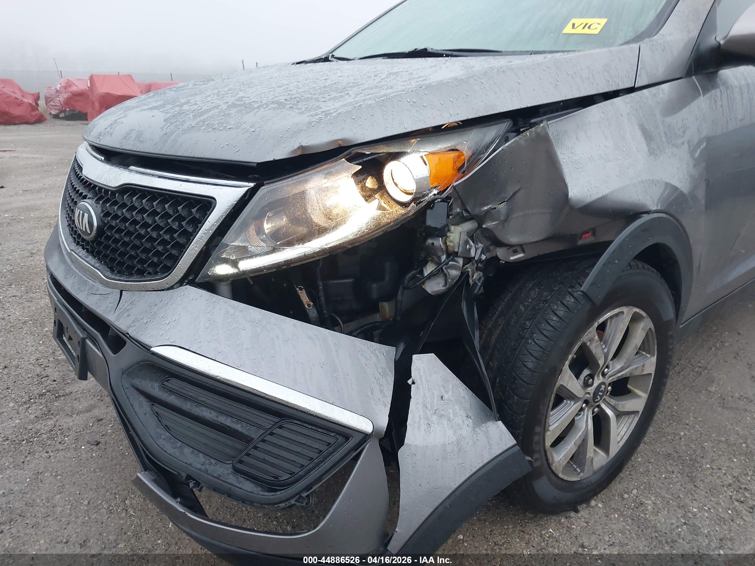 KIA SPORTAGE image 6