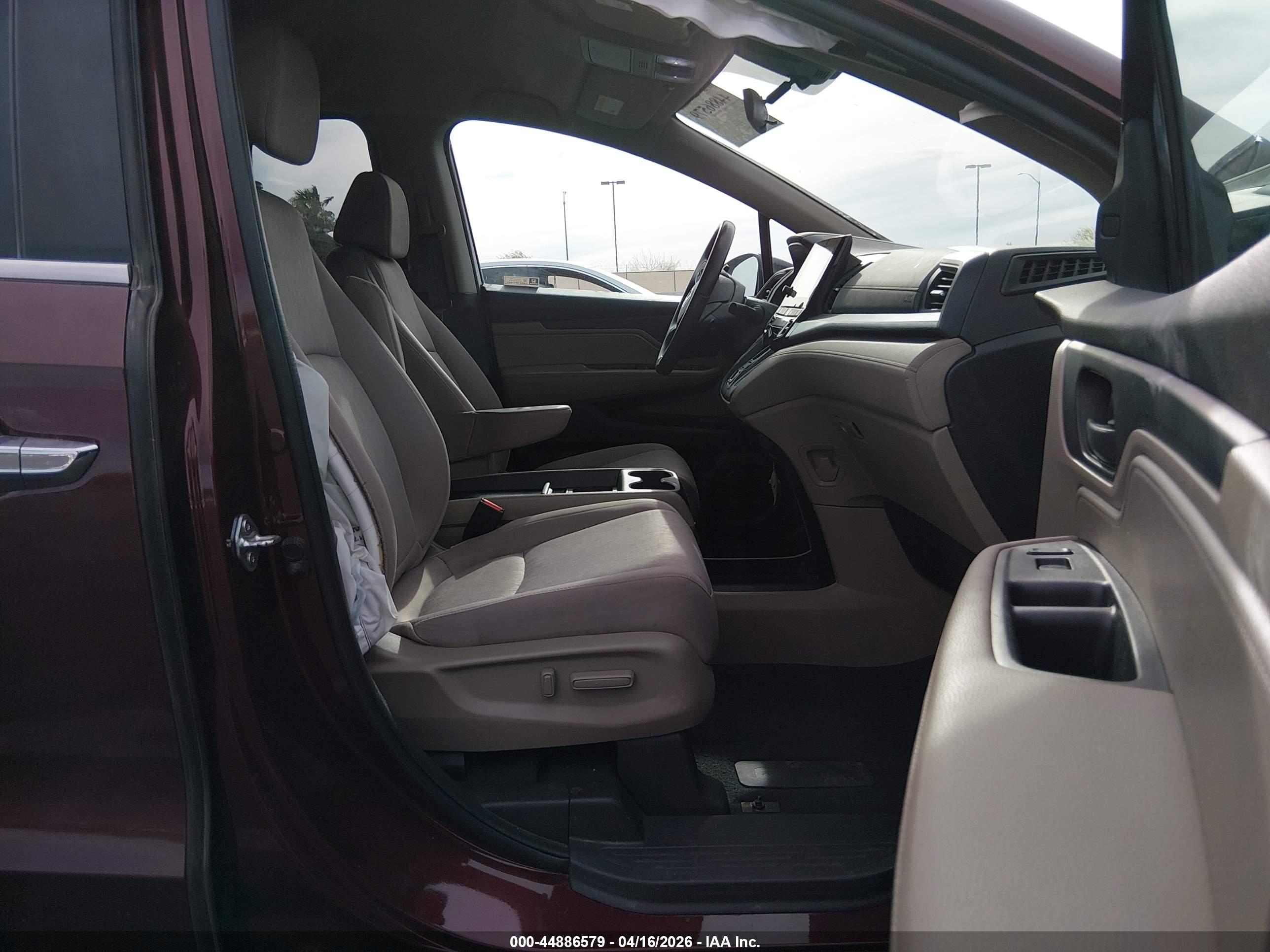 HONDA ODYSSEY image 5