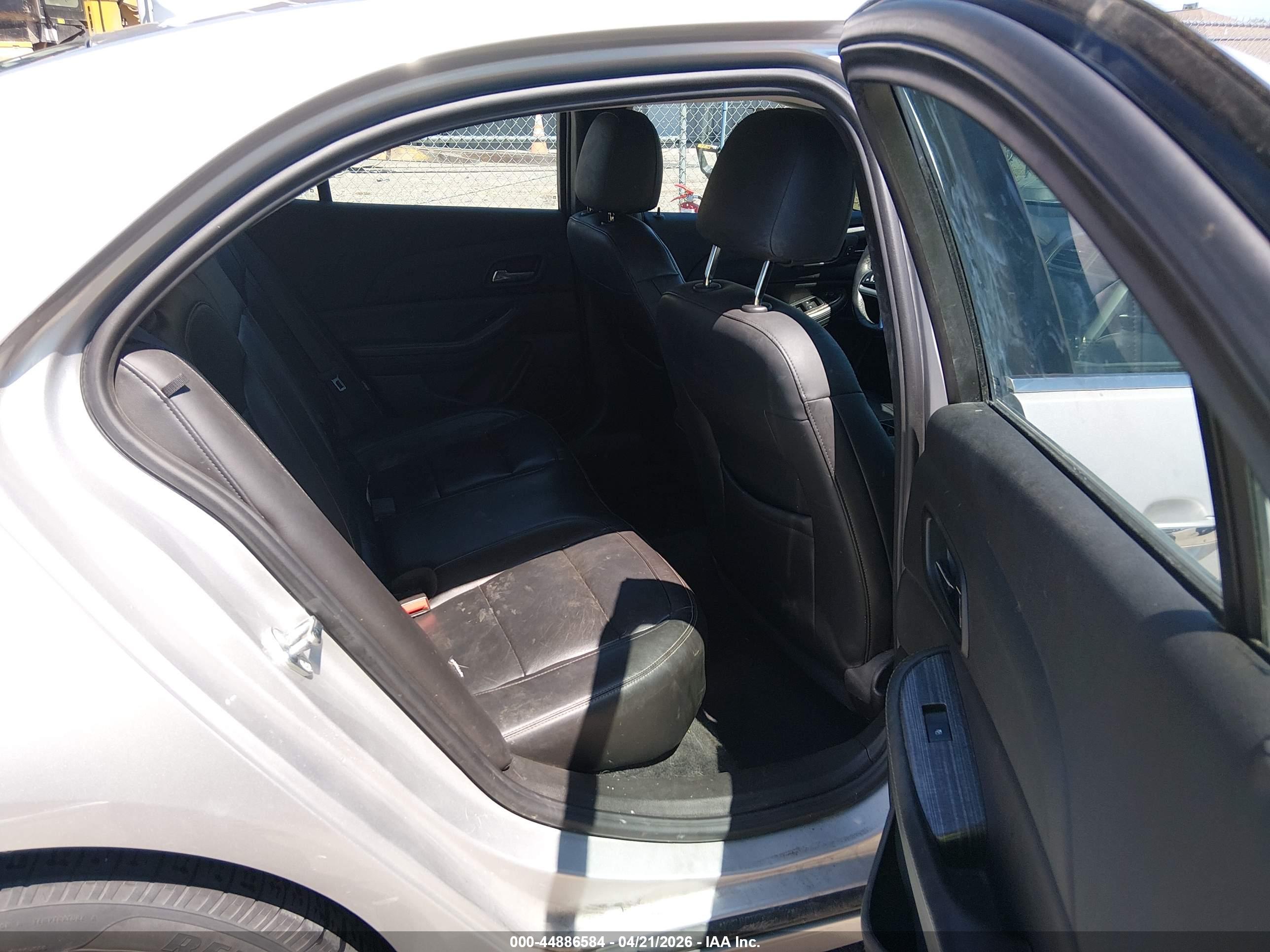CHEVROLET MALIBU image 8