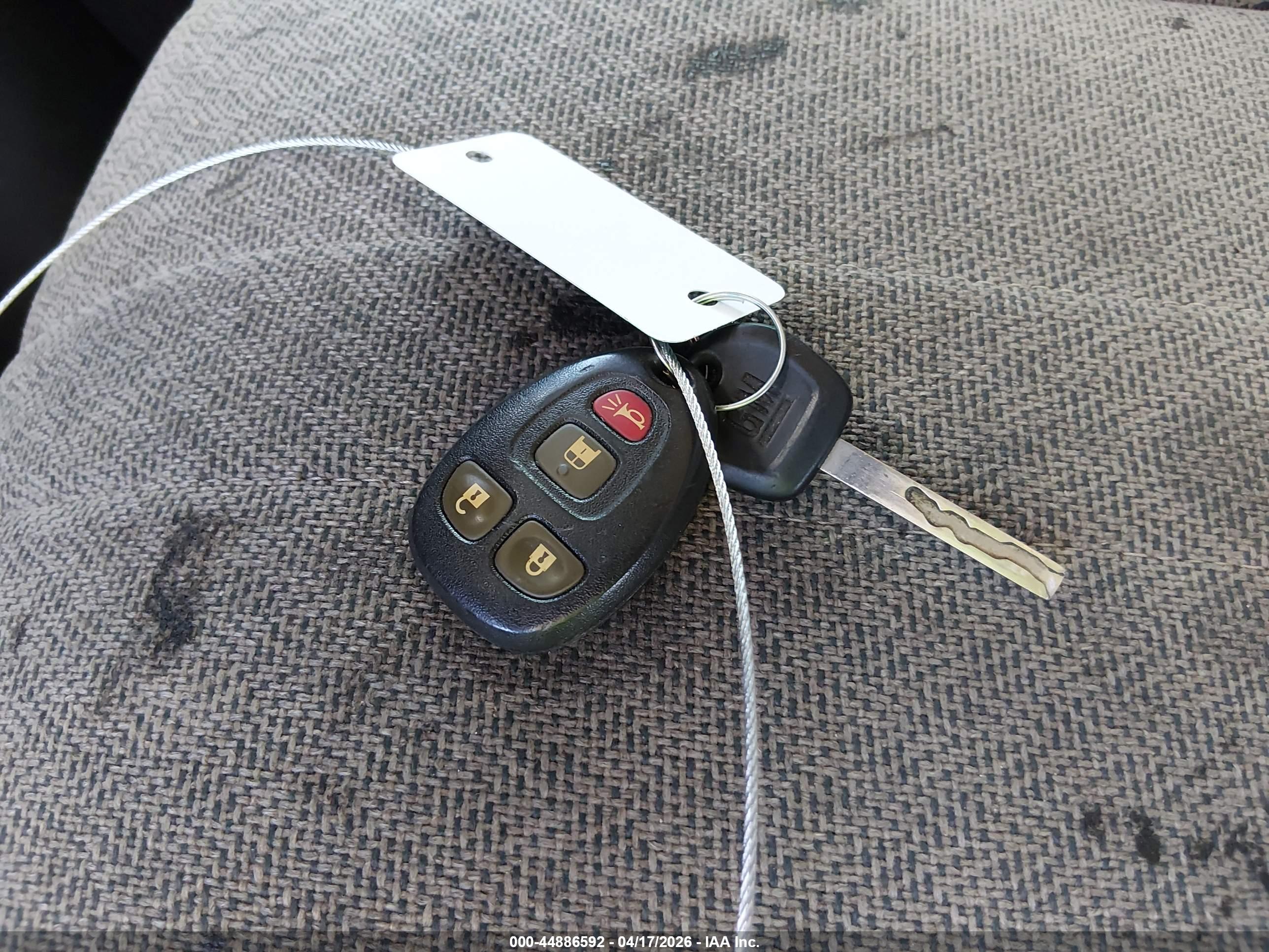 CHEVROLET EXPRESS image 11