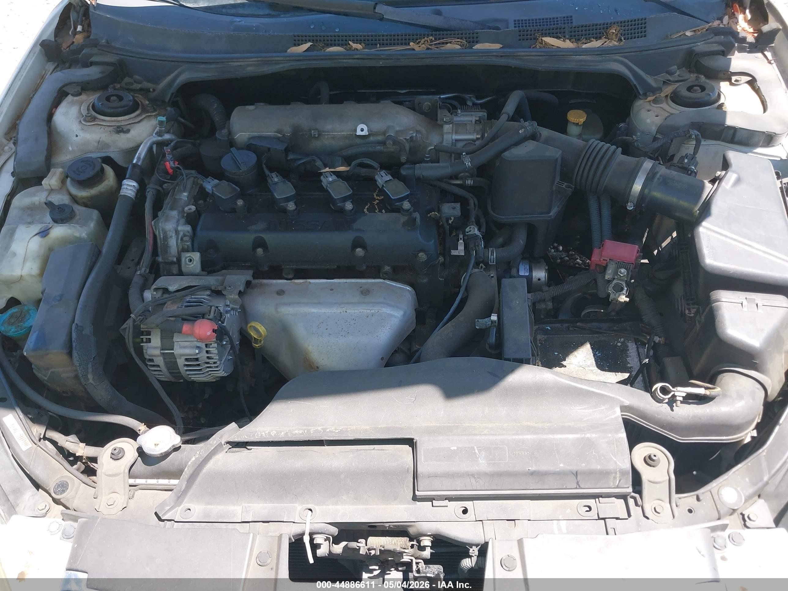 NISSAN ALTIMA image 10