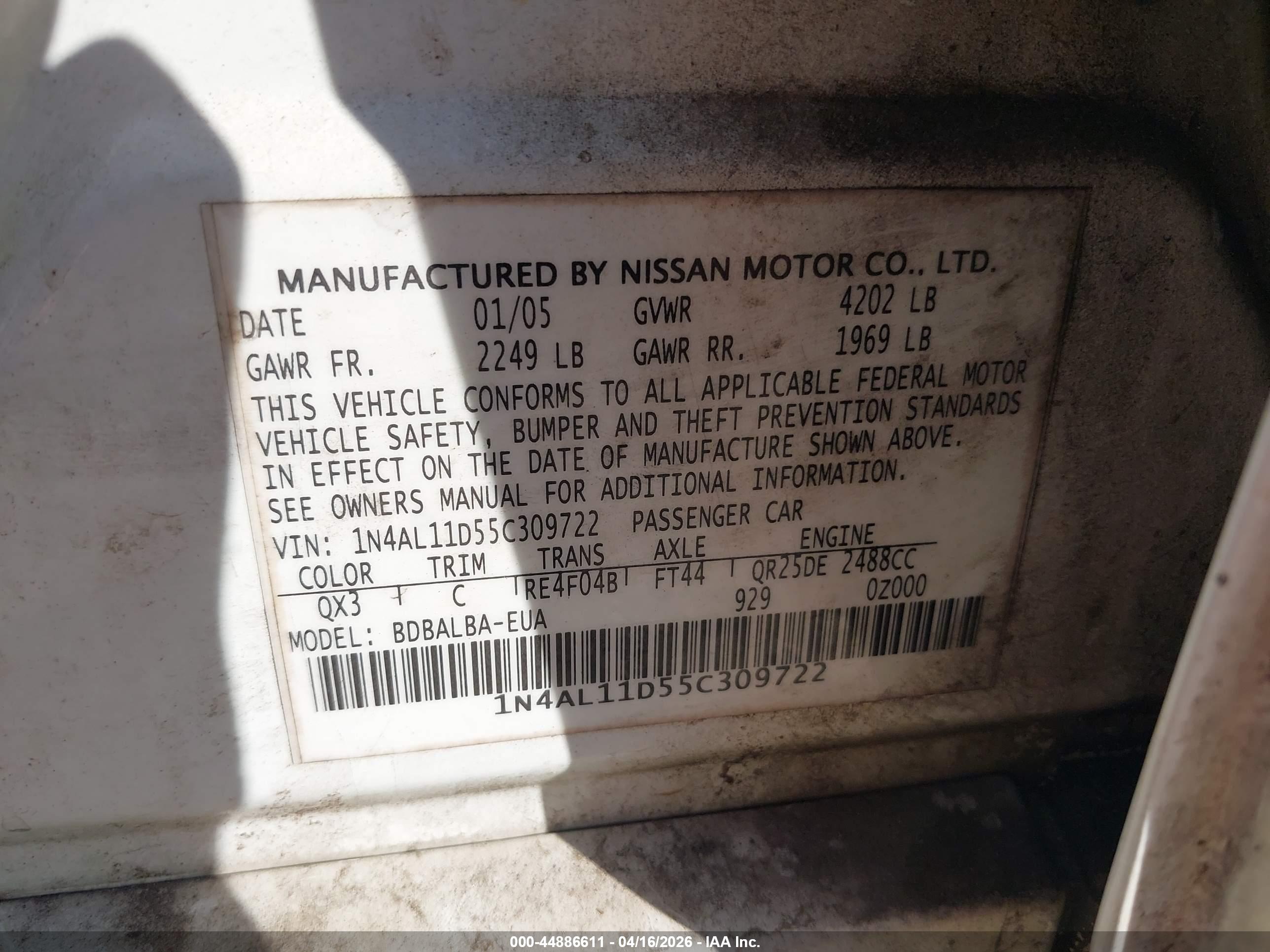 NISSAN ALTIMA image 9