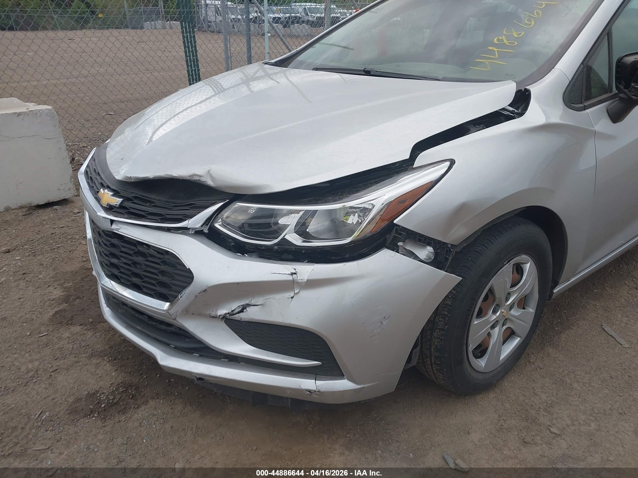 CHEVROLET CRUZE image 6