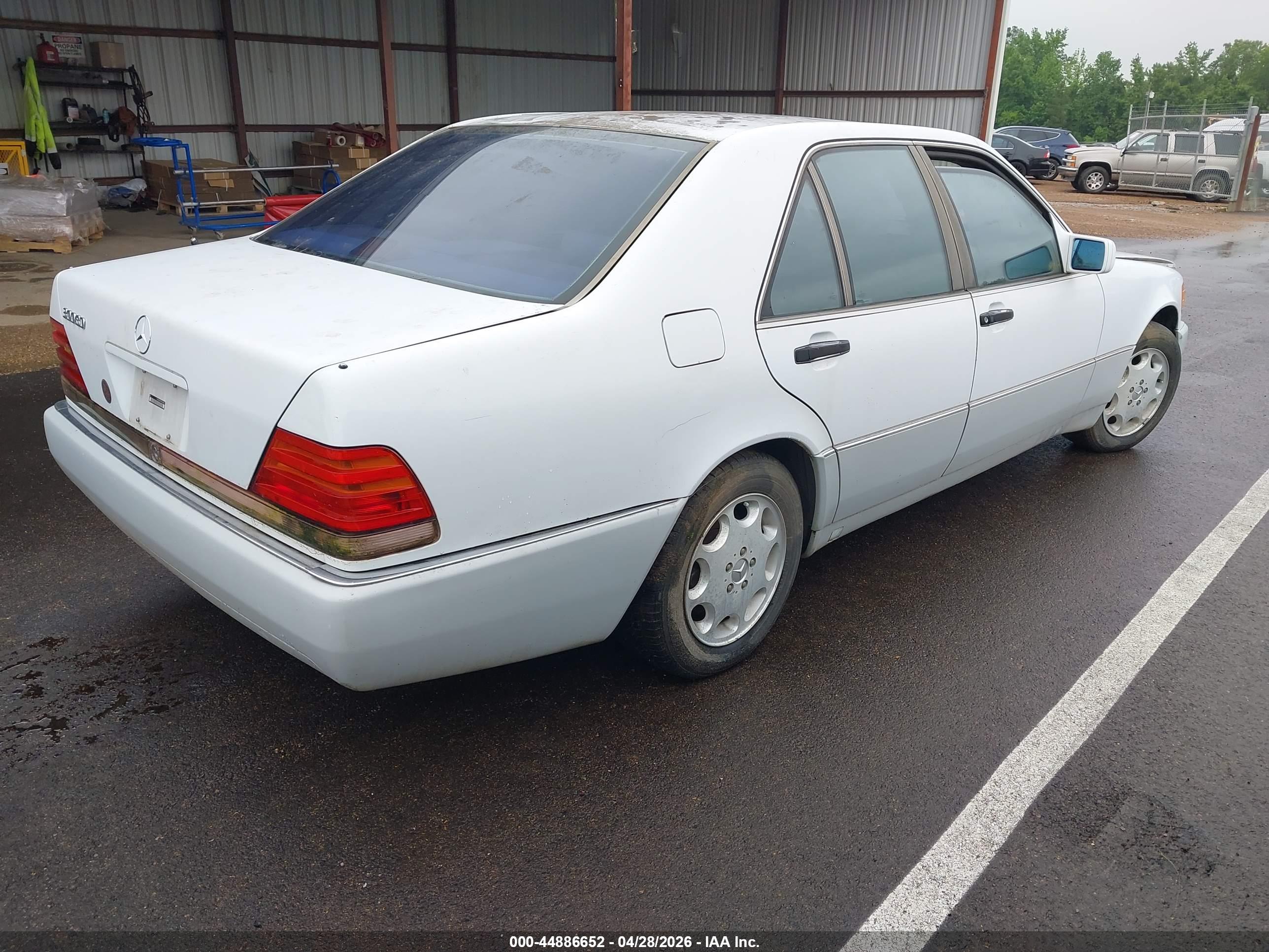 MERCEDES-BENZ 300 image 4