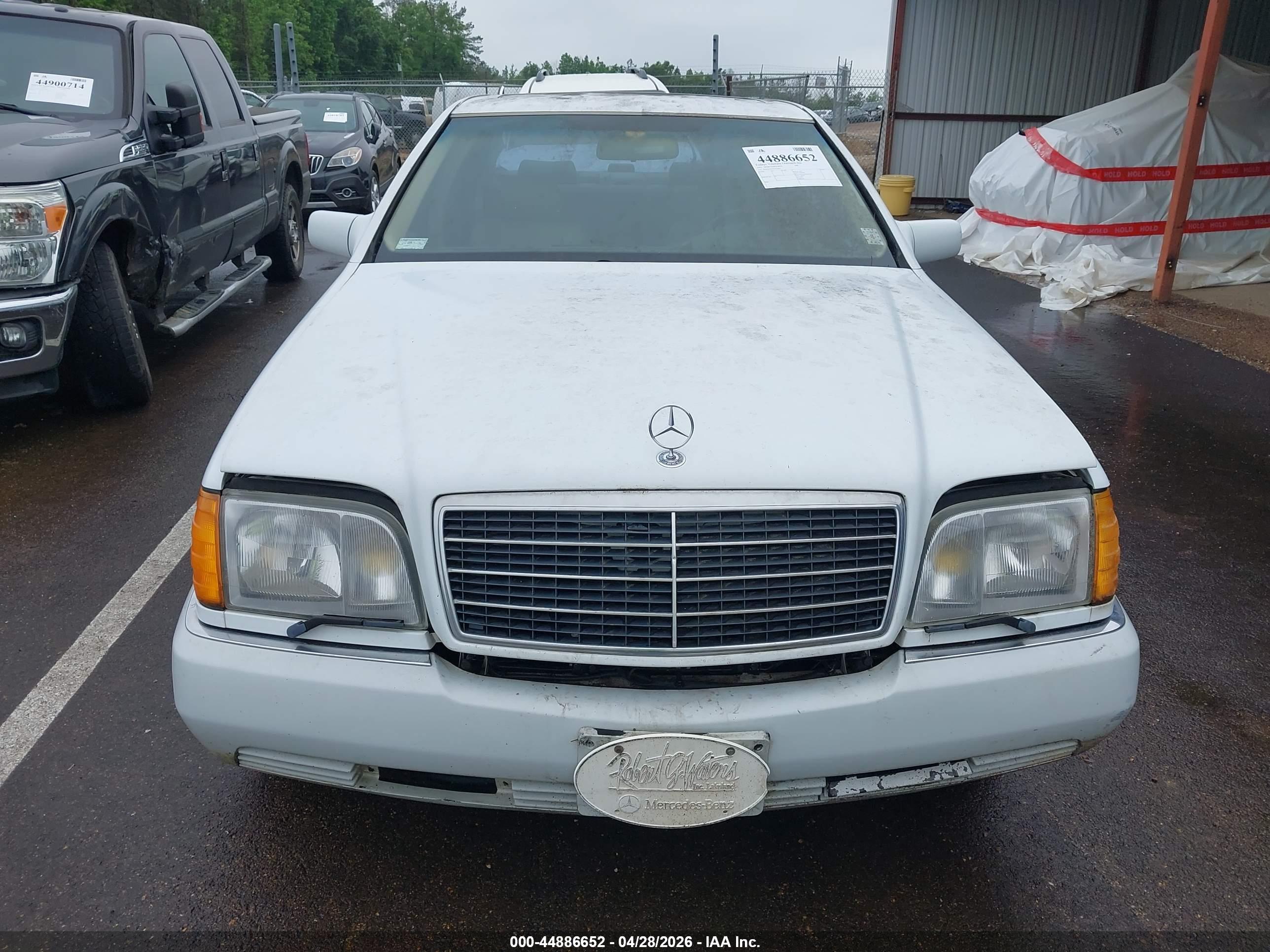 MERCEDES-BENZ 300 image 6