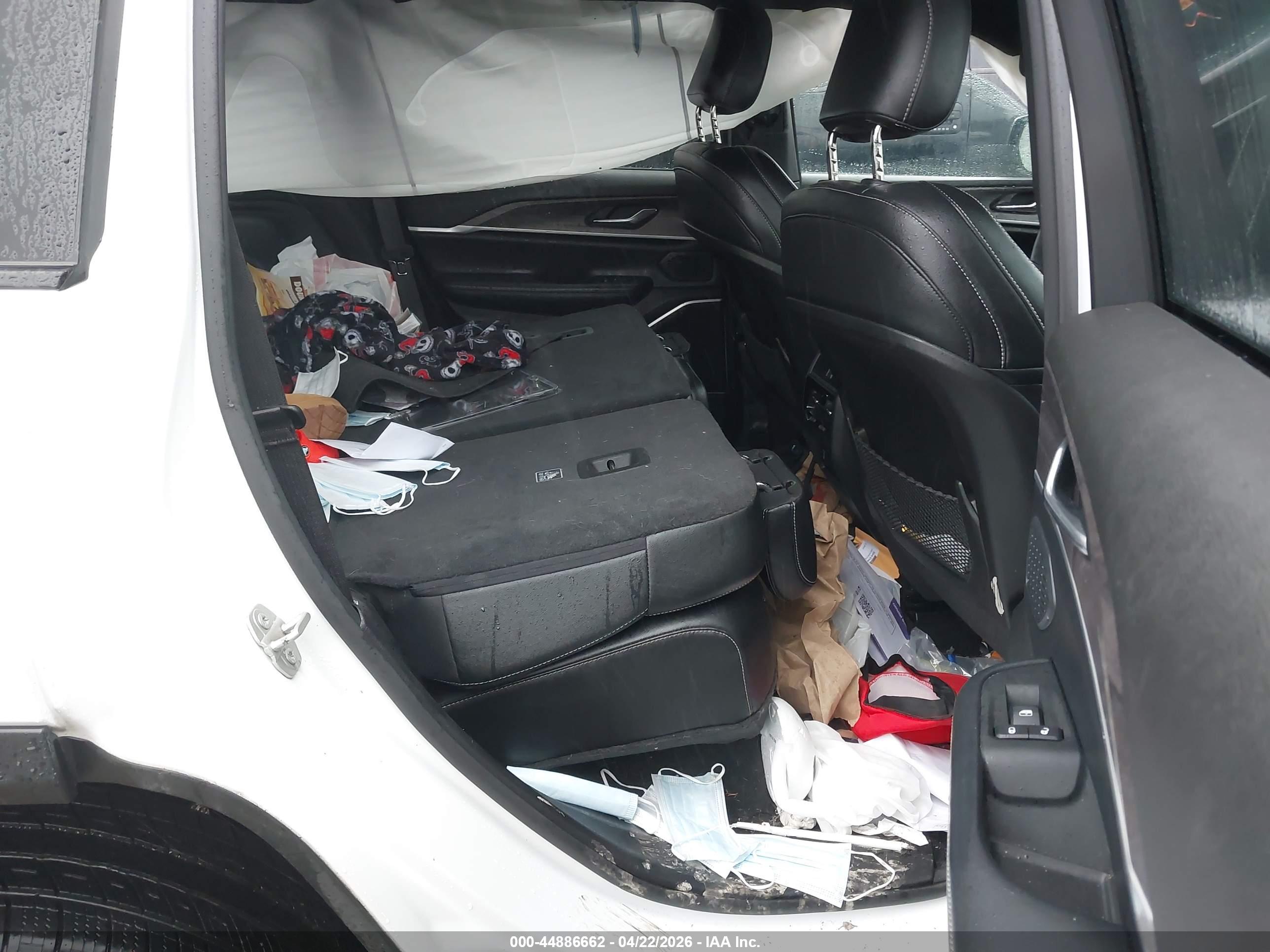 JEEP GRAND image 8