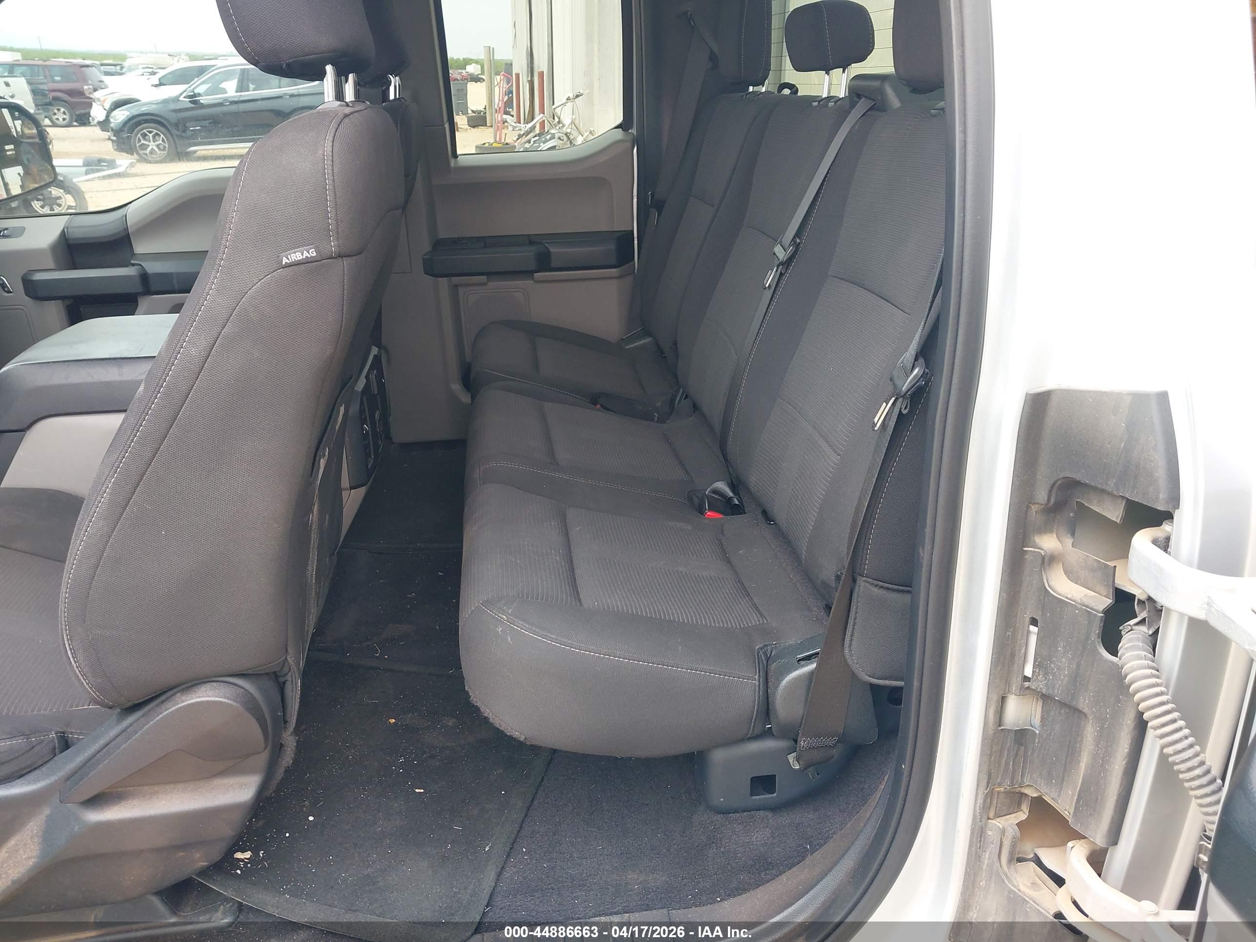 FORD F-150 image 8