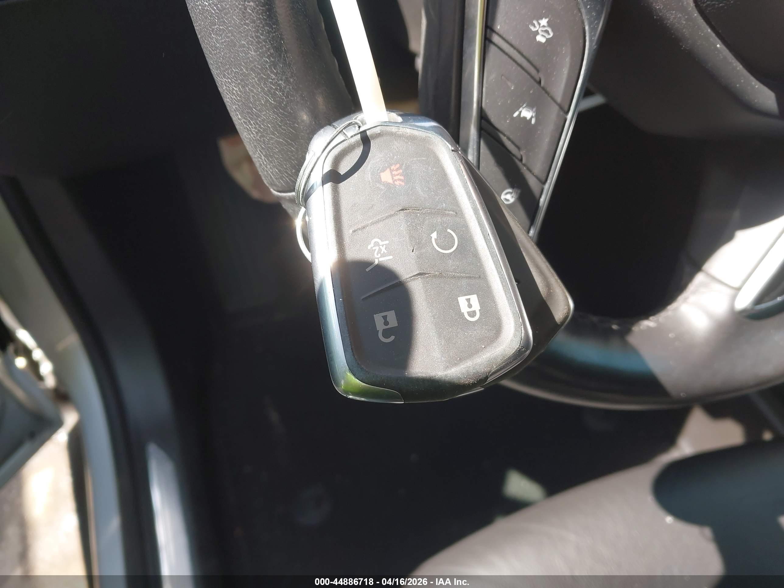 CADILLAC XT5 image 11
