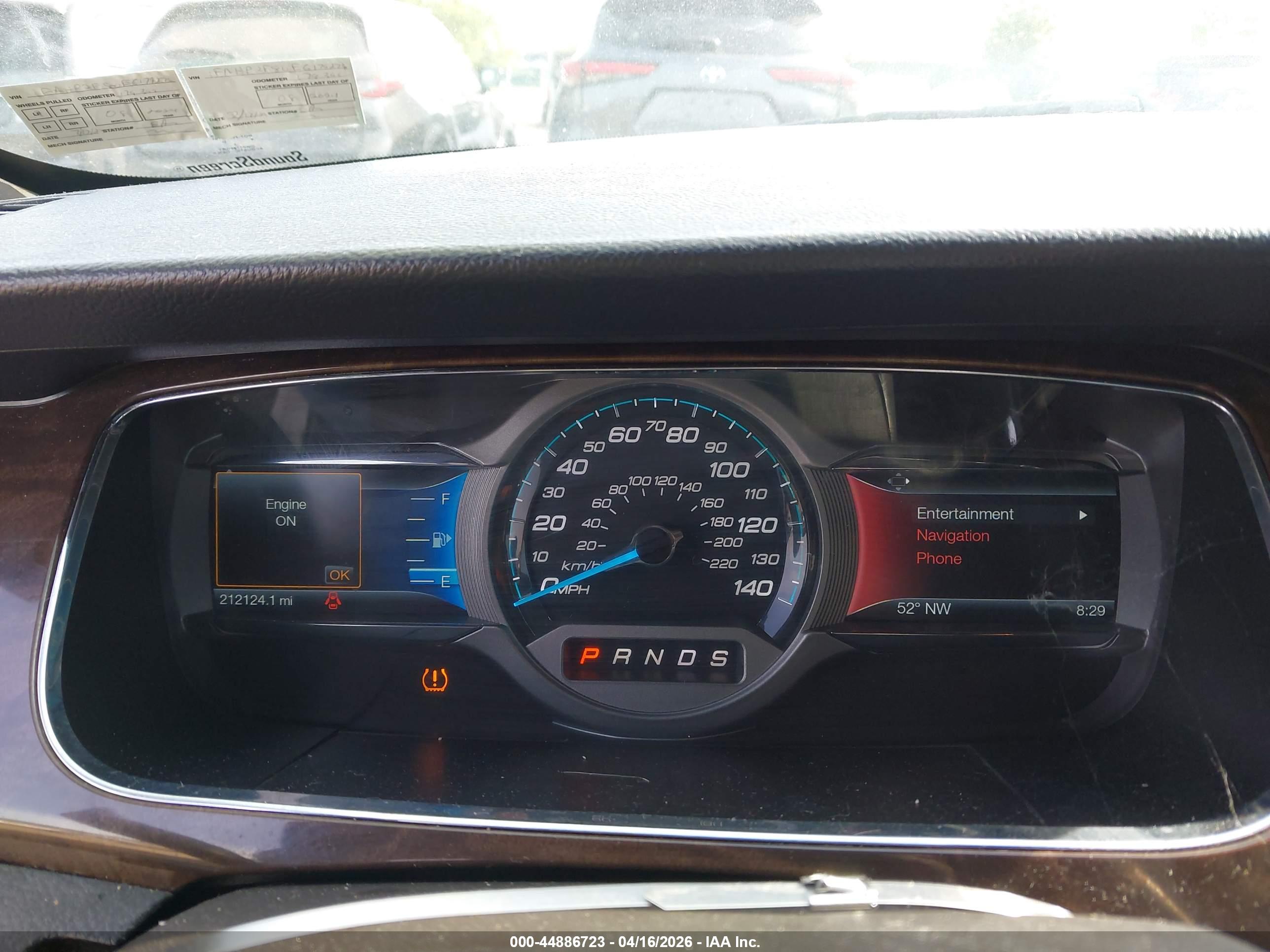 FORD TAURUS image 7