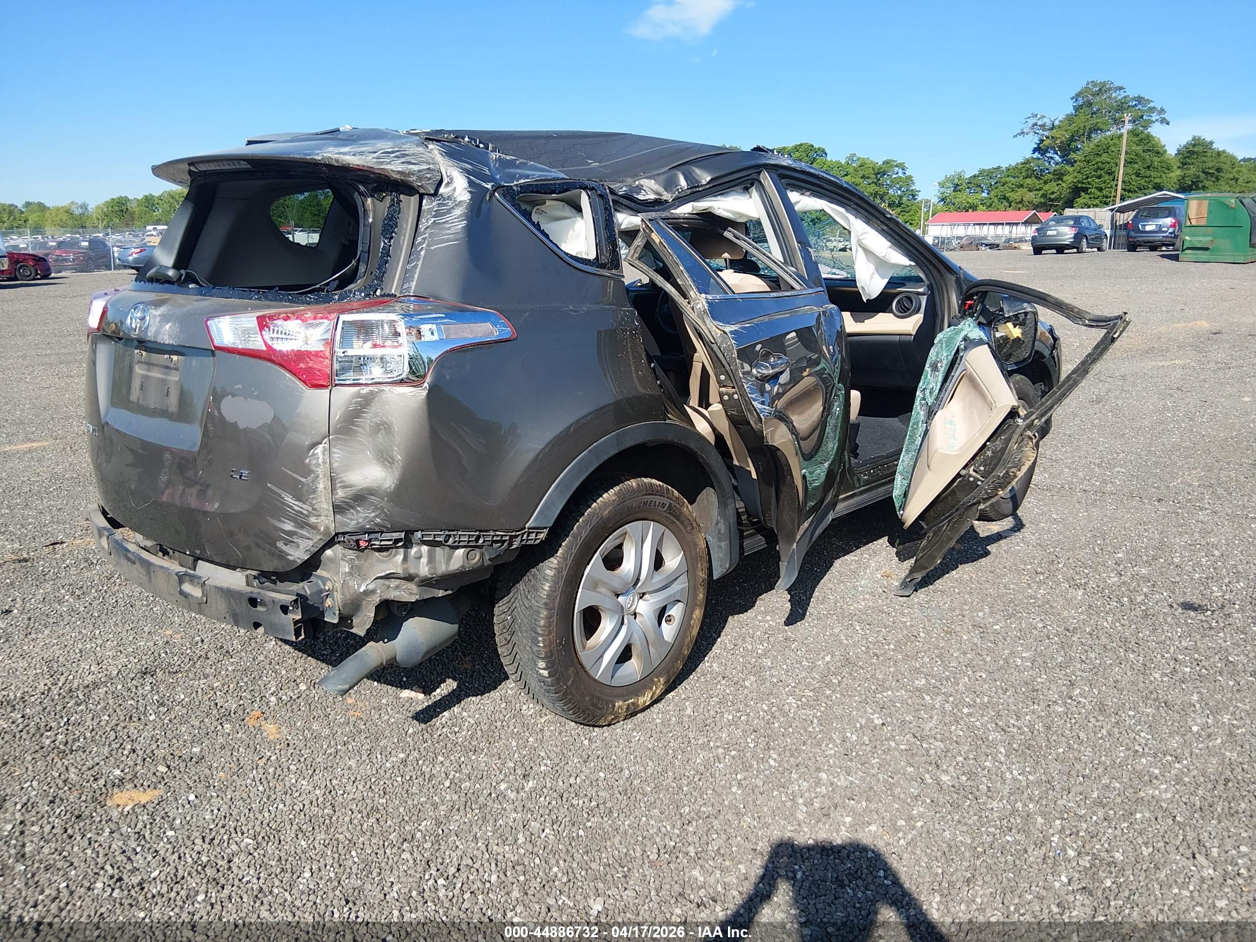 TOYOTA RAV4 image 4