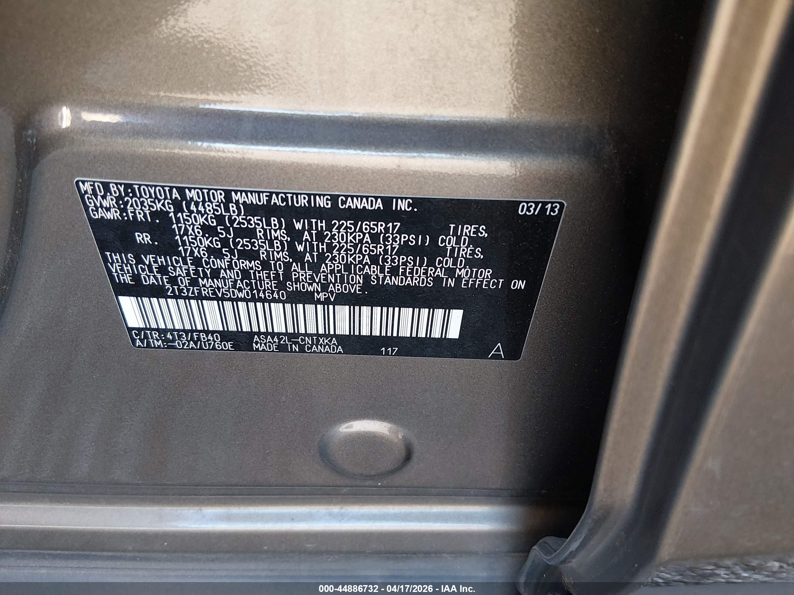 TOYOTA RAV4 image 9