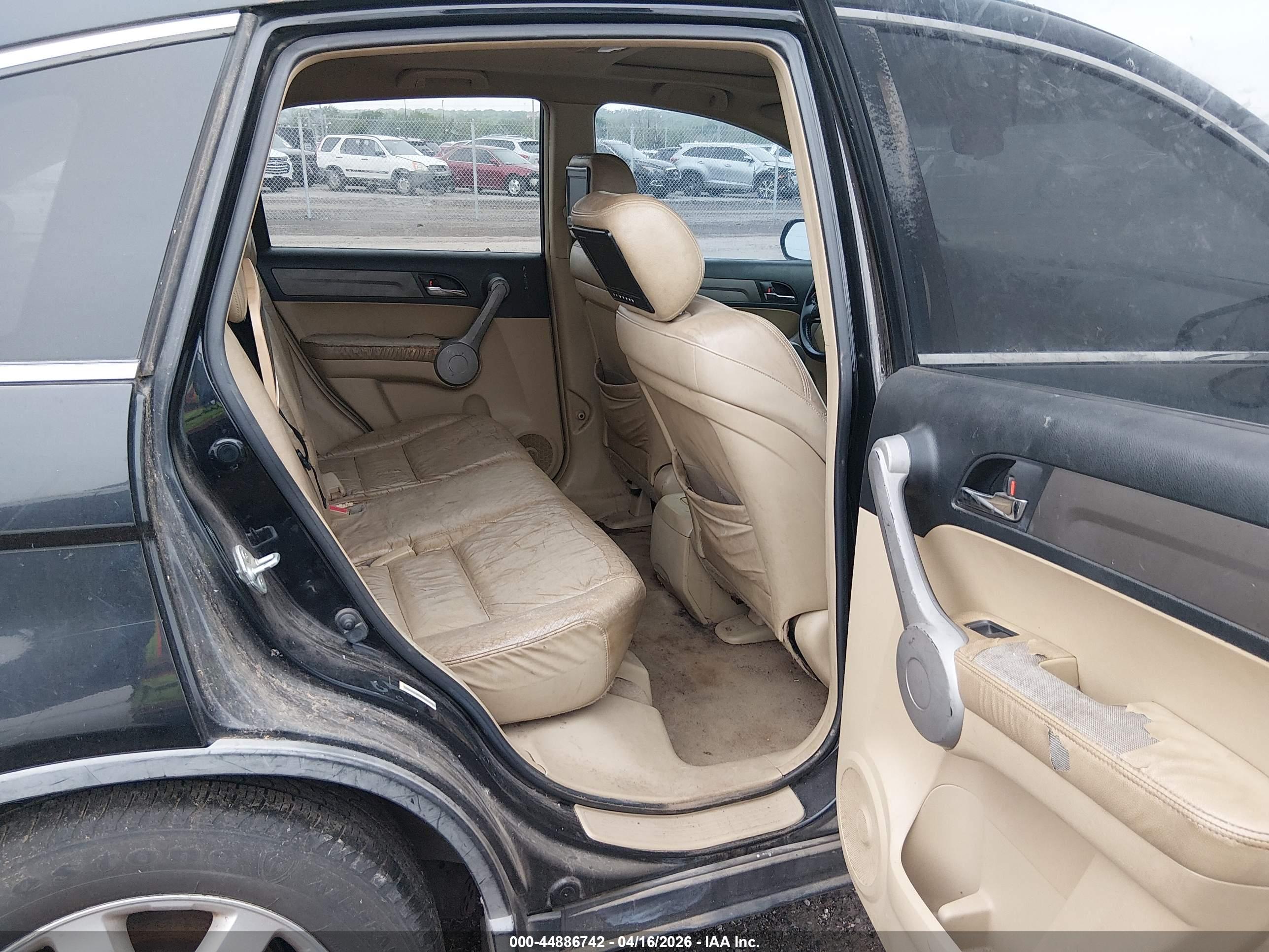 HONDA CR-V image 8