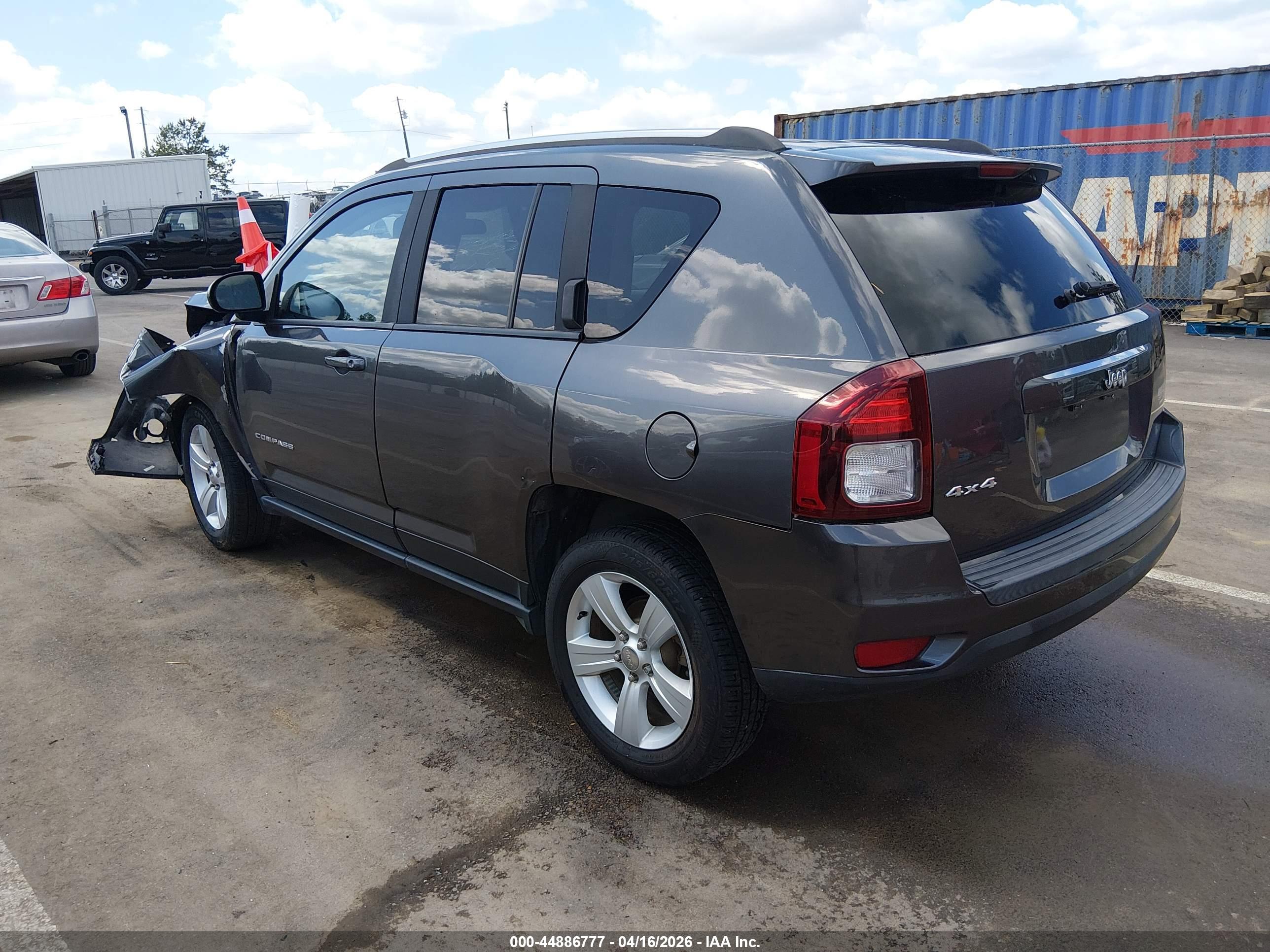 JEEP COMPASS image 3