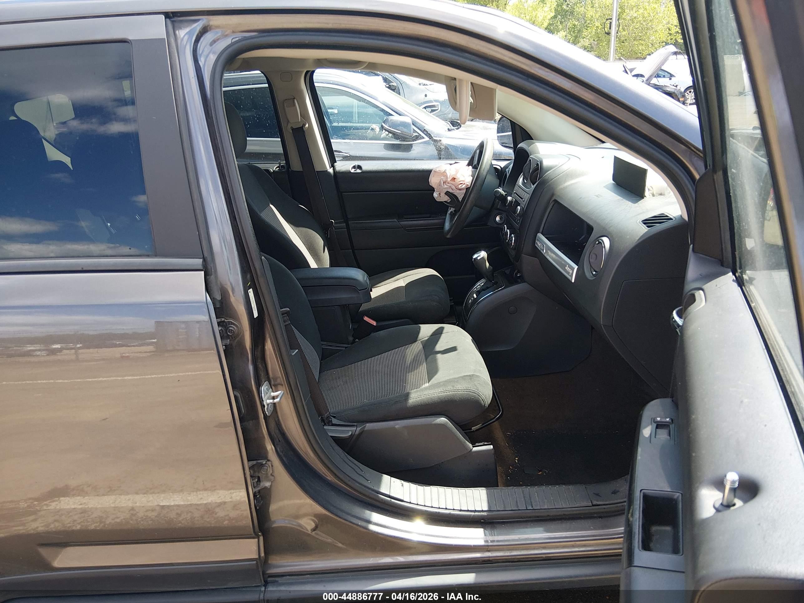 JEEP COMPASS image 5