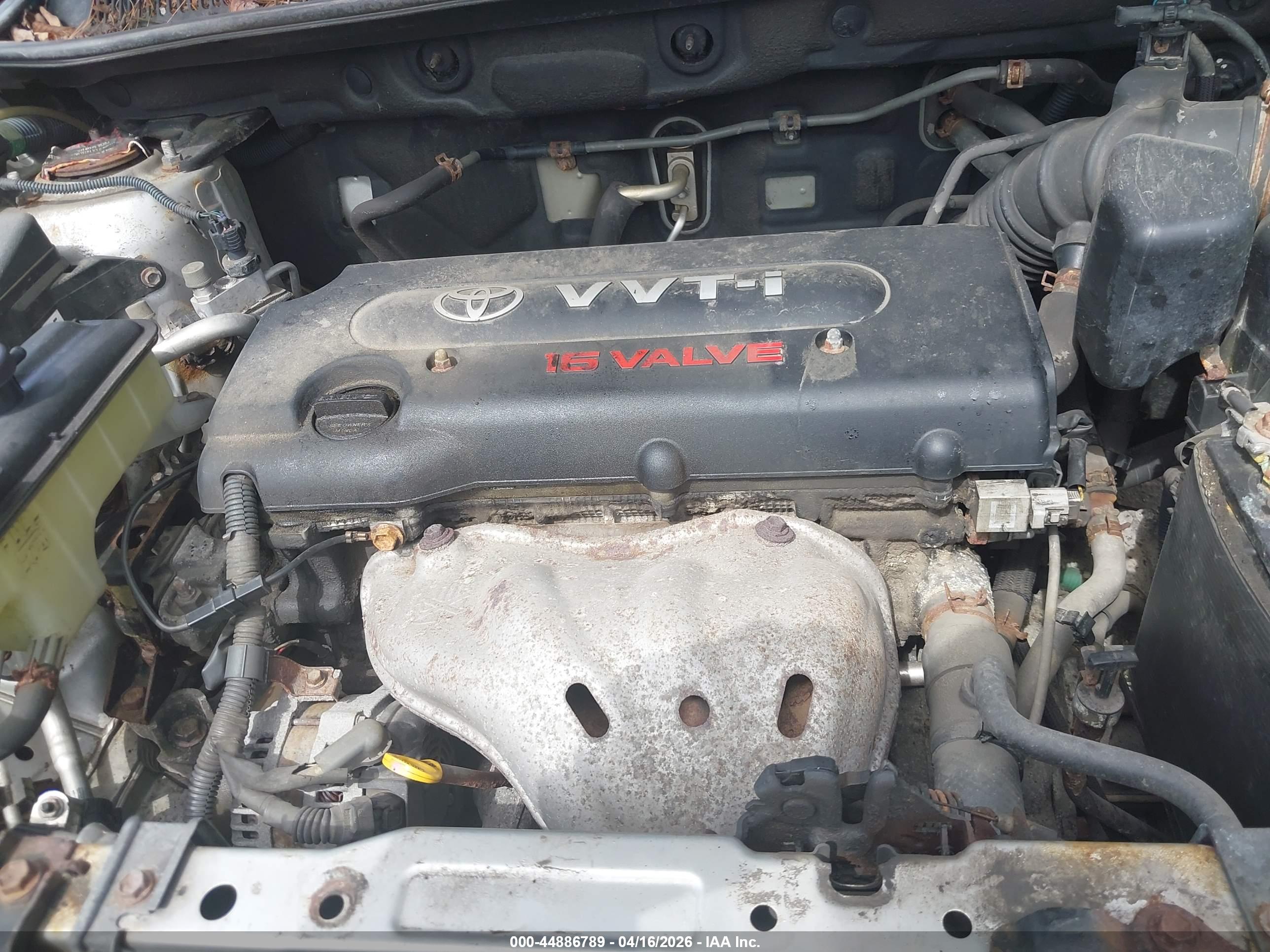 TOYOTA RAV4 image 10