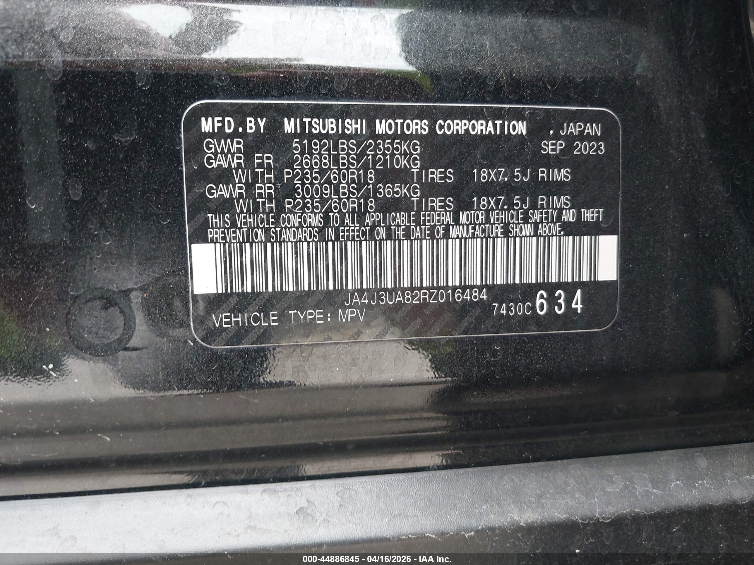 MITSUBISHI OUTLANDER image 9