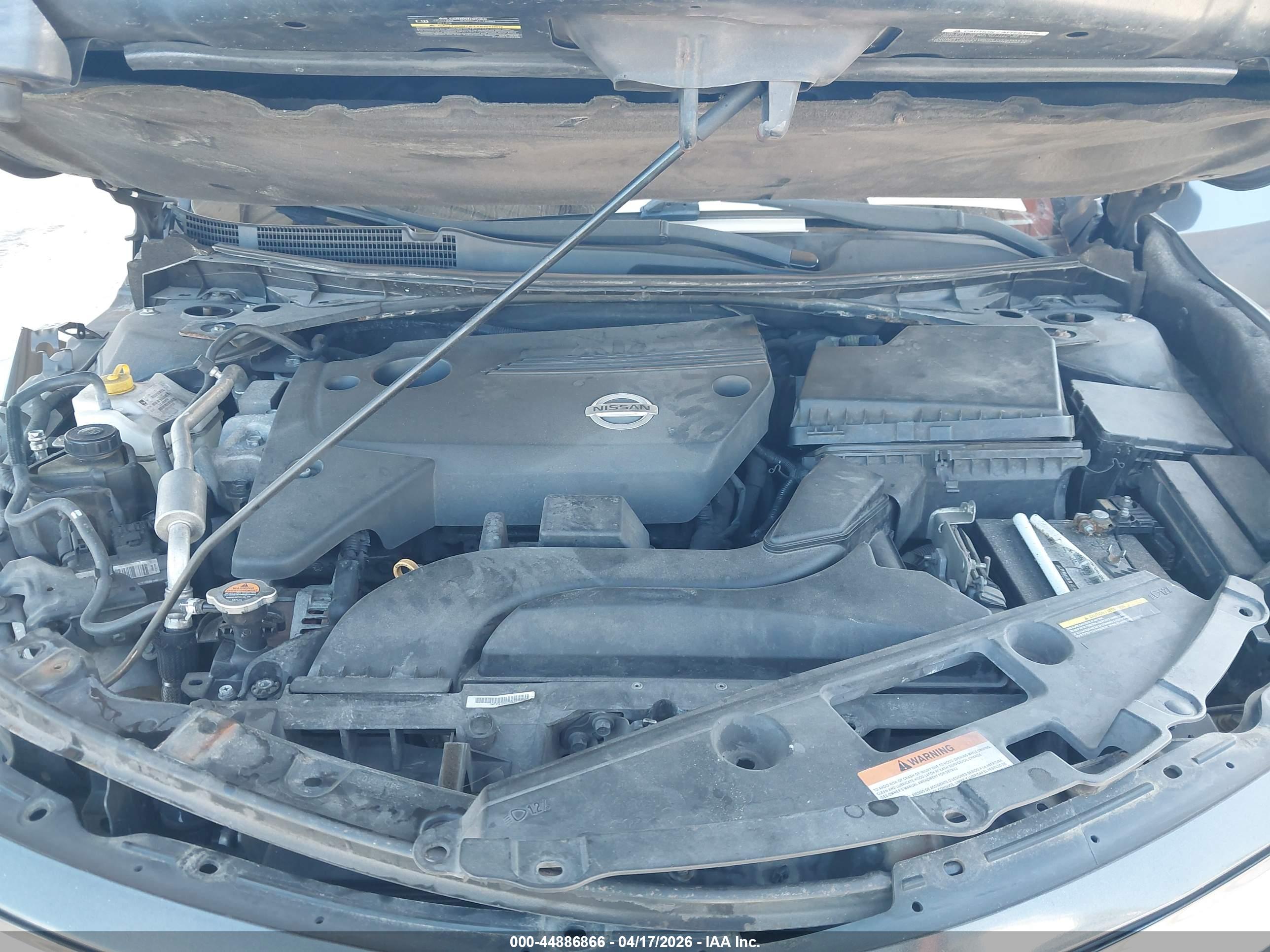 NISSAN ALTIMA image 10