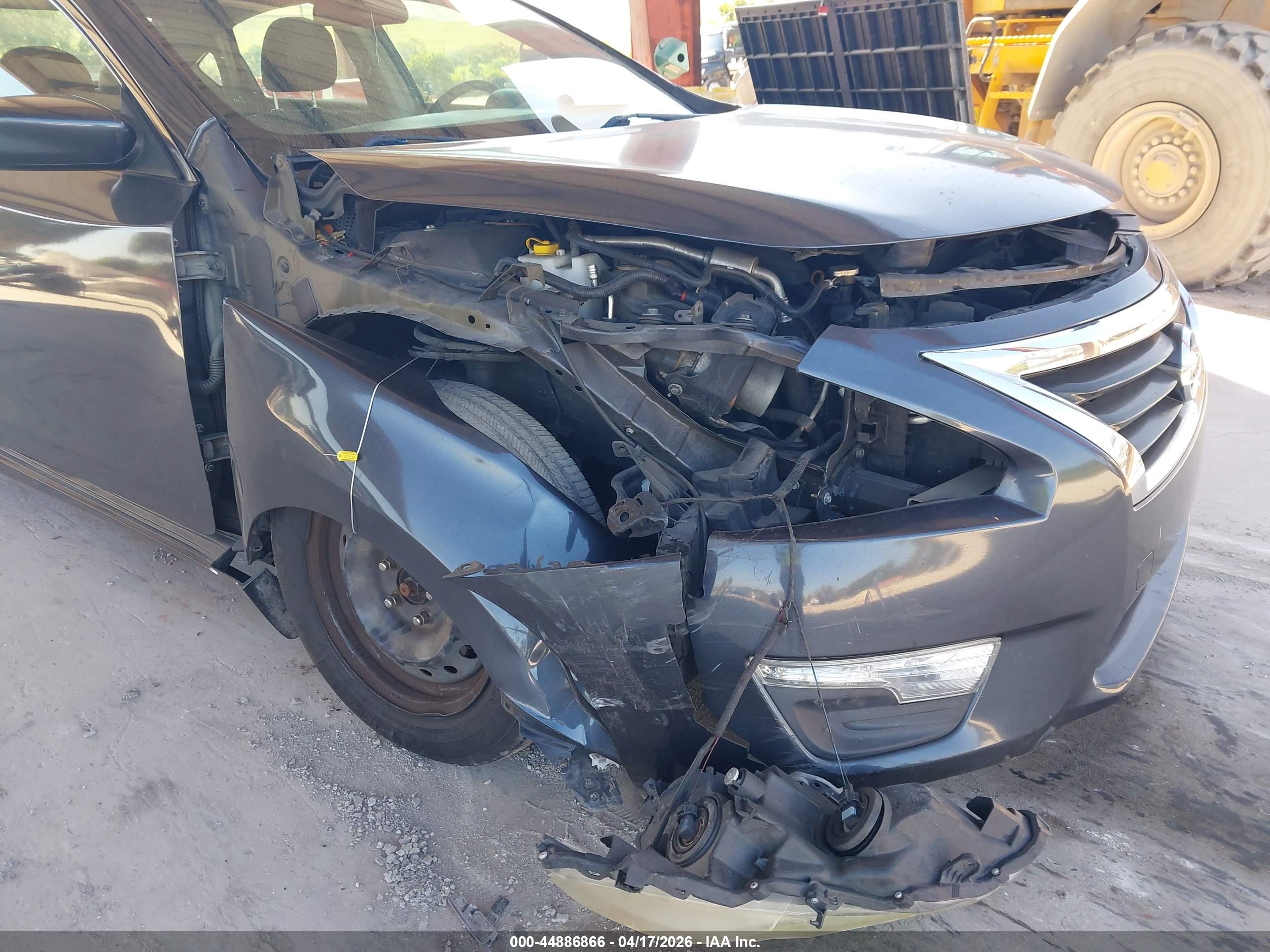 NISSAN ALTIMA image 6