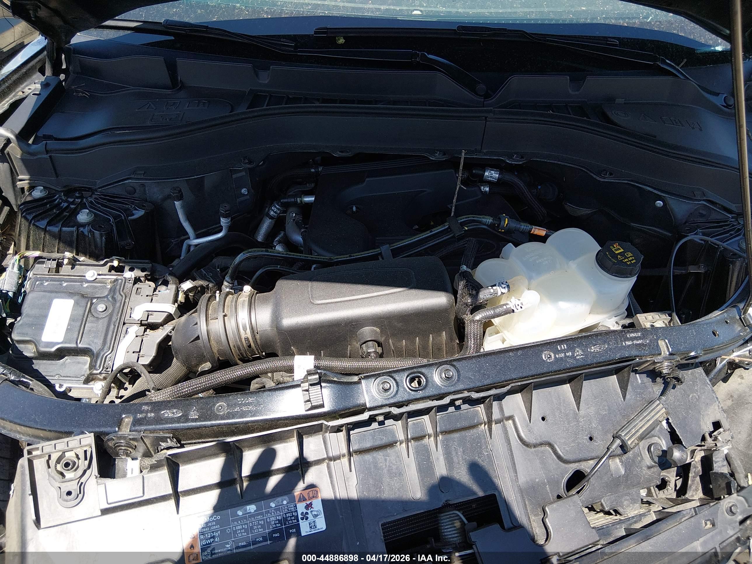 FORD EXPLORER image 10