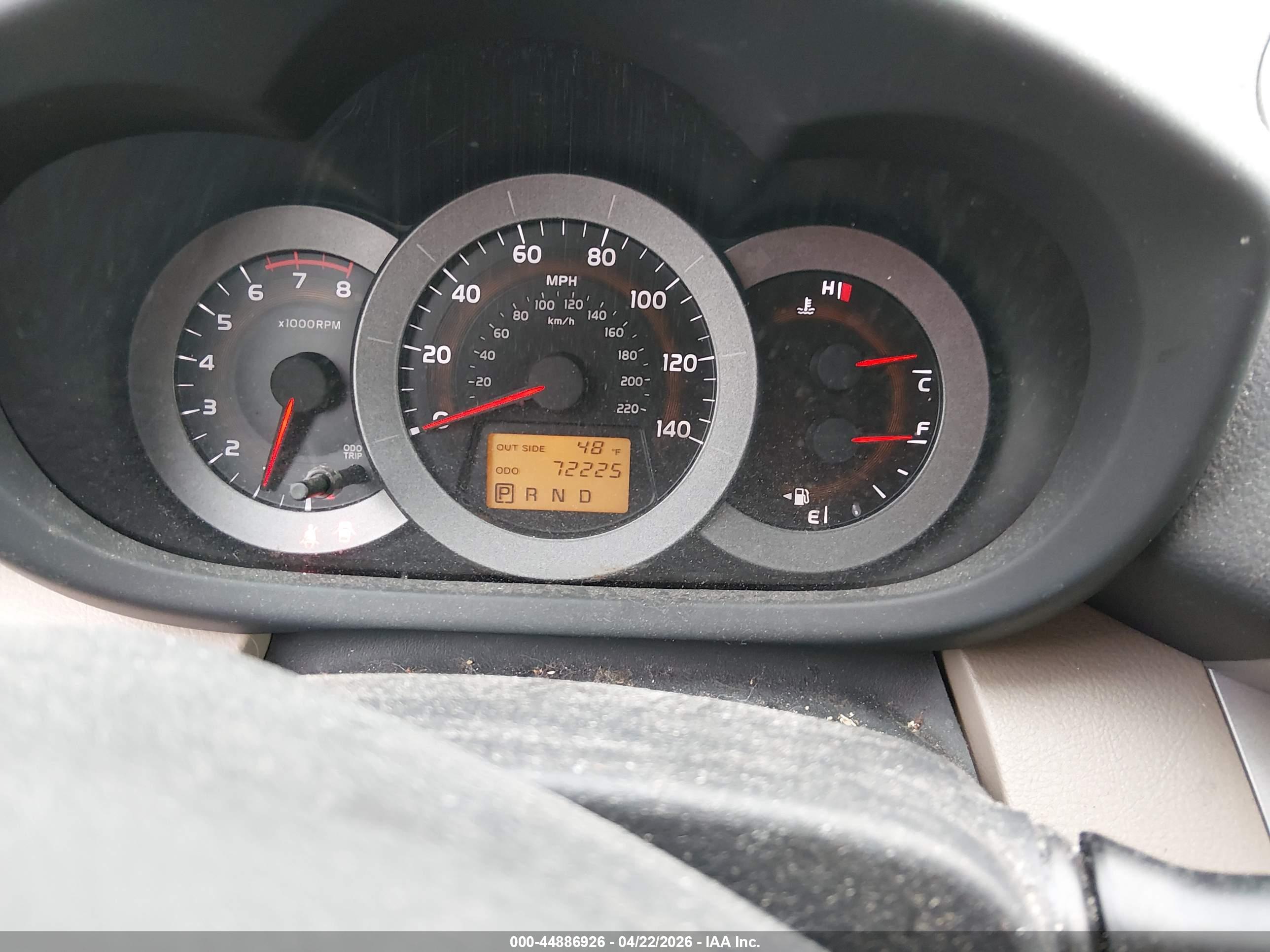 TOYOTA RAV4 image 7