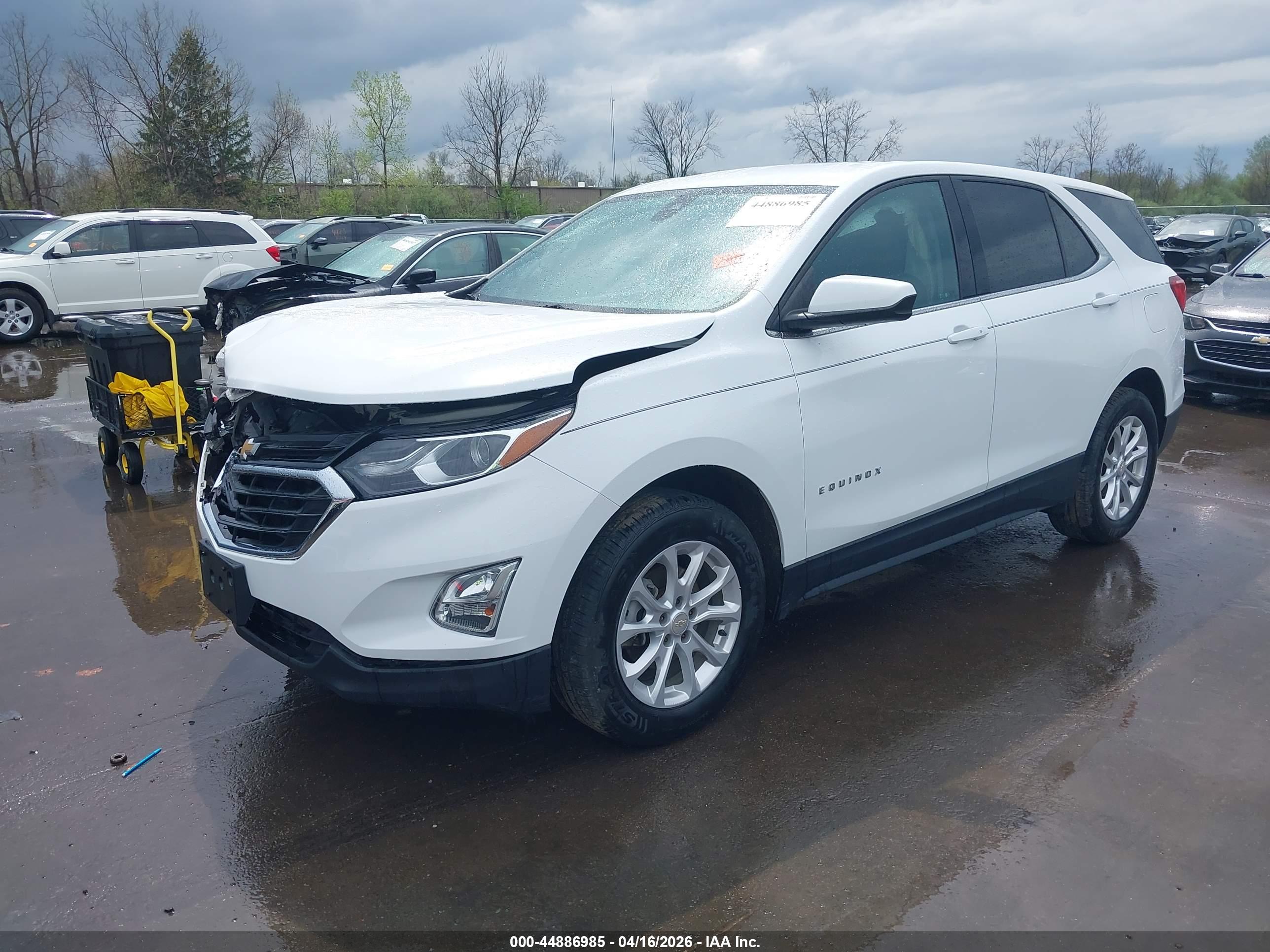 CHEVROLET EQUINOX image 2