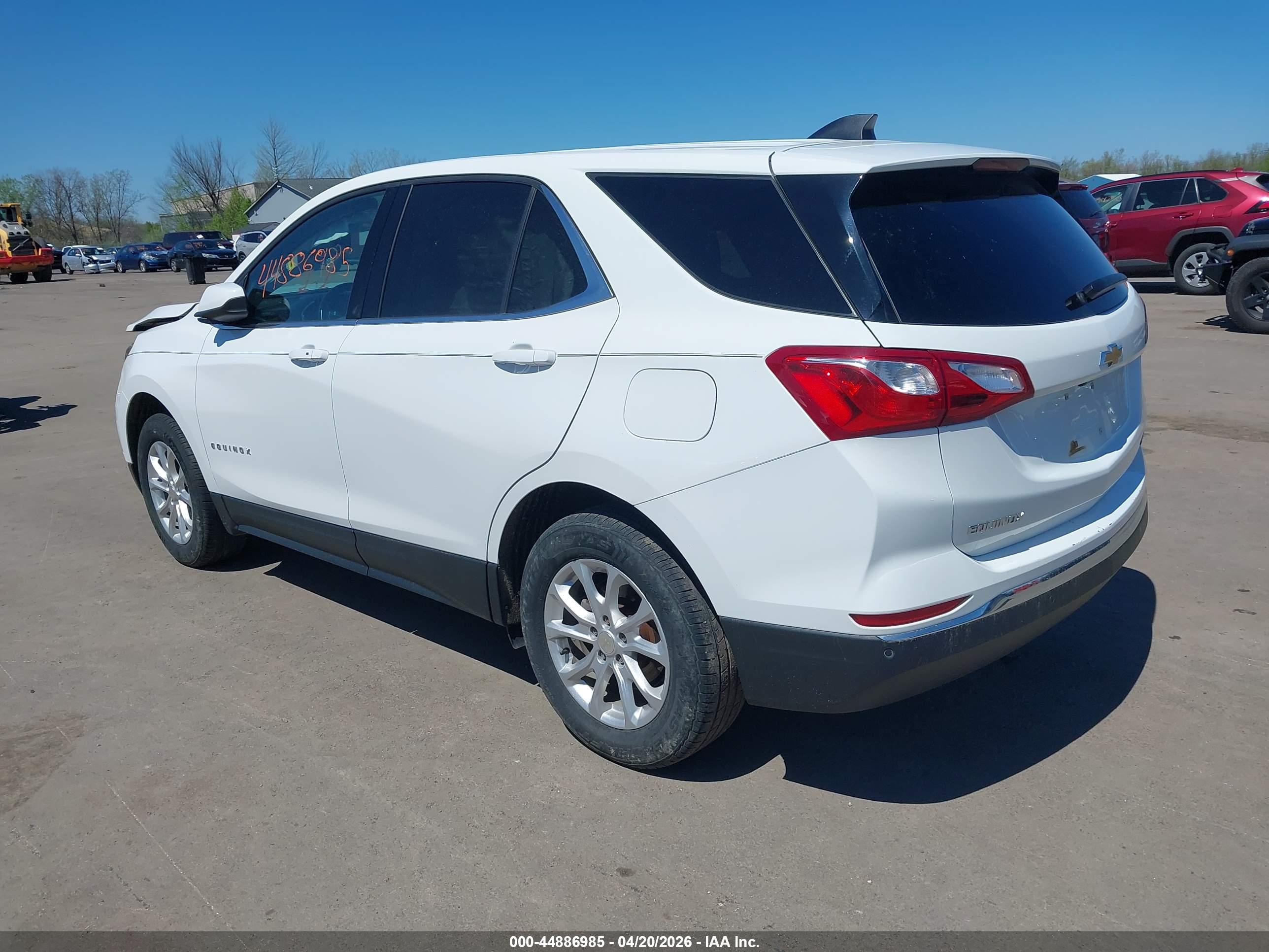 CHEVROLET EQUINOX image 3