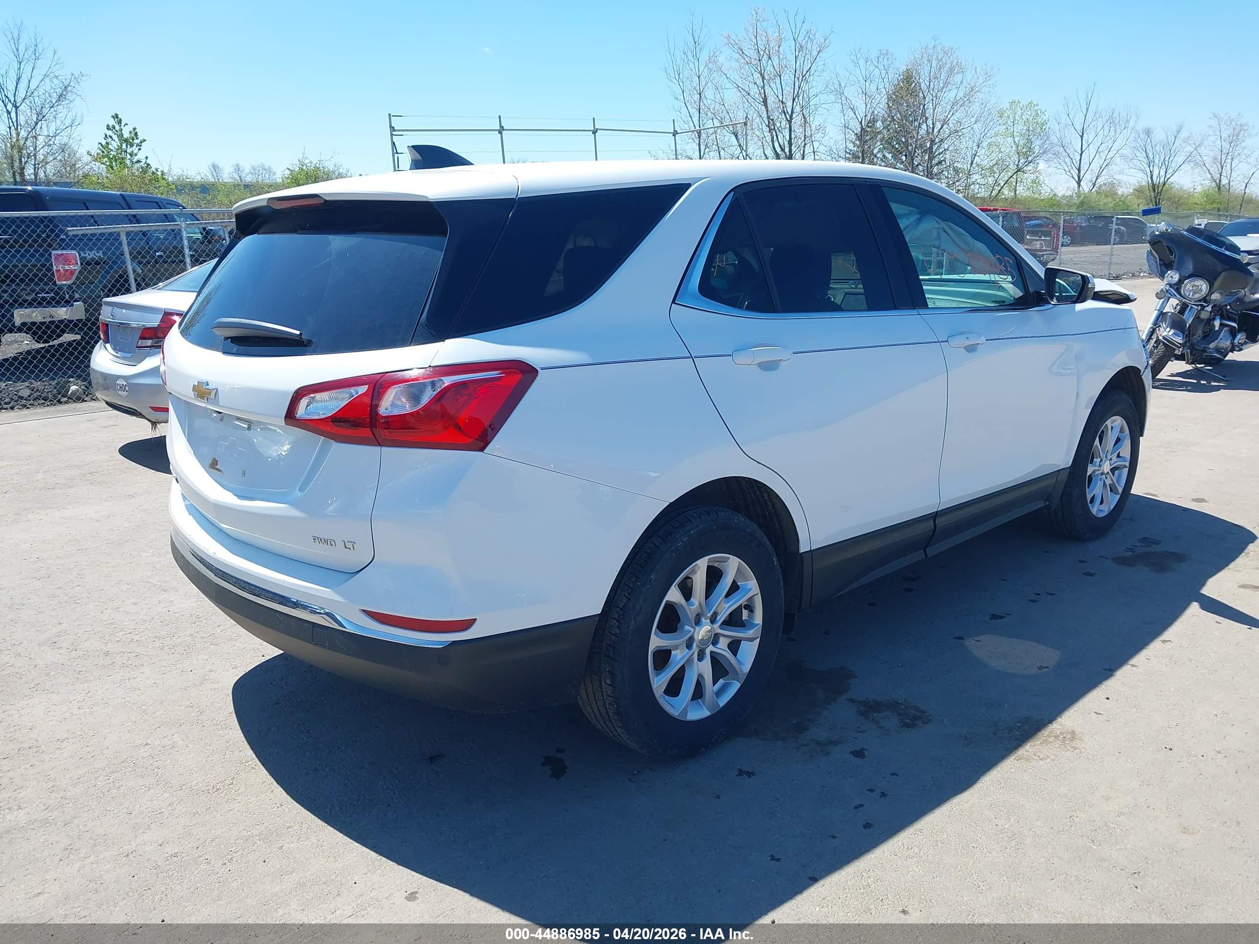 CHEVROLET EQUINOX image 4