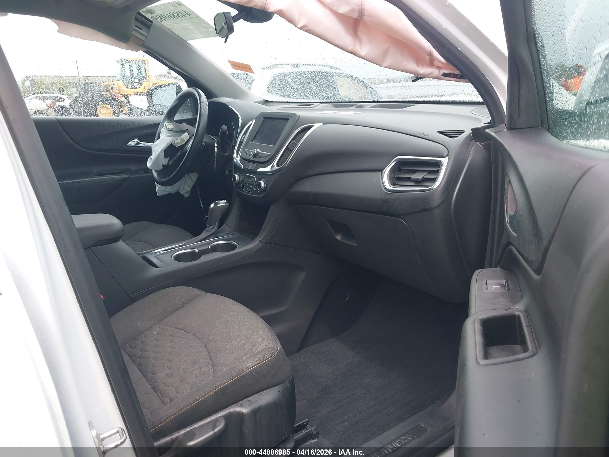 CHEVROLET EQUINOX image 5