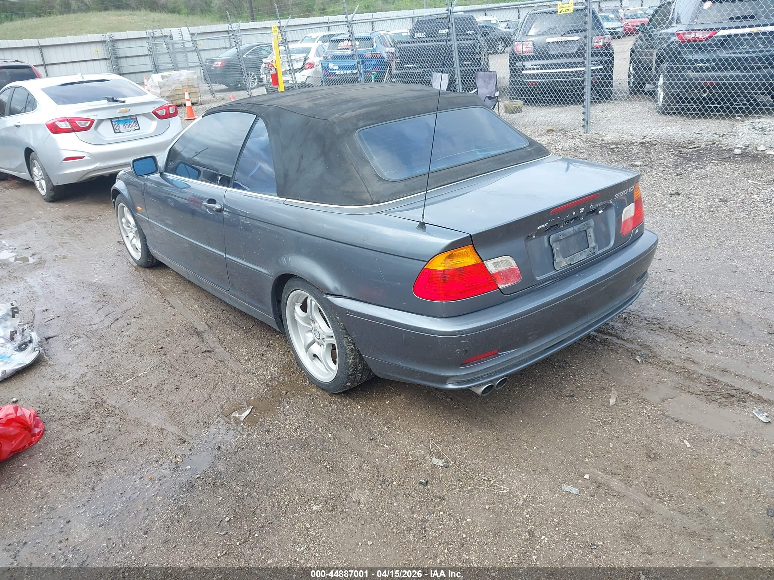 BMW 330CI image 3