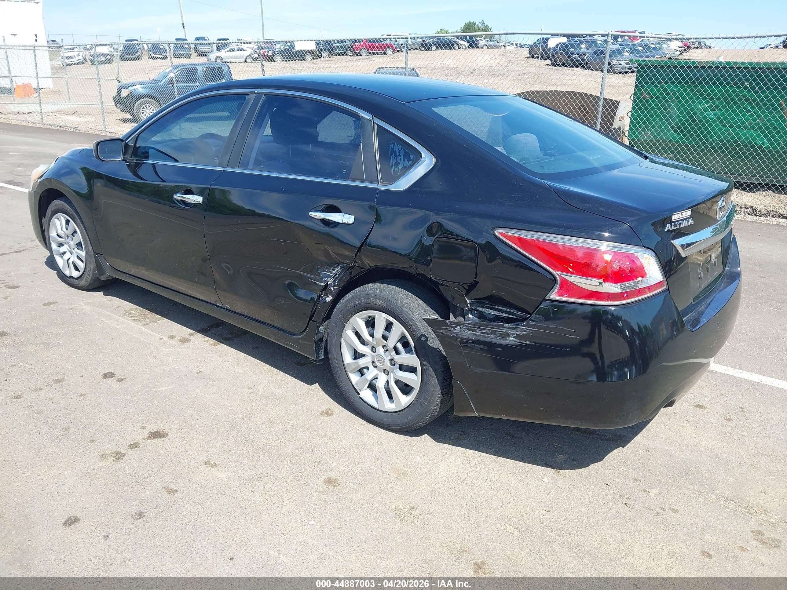 NISSAN ALTIMA image 3