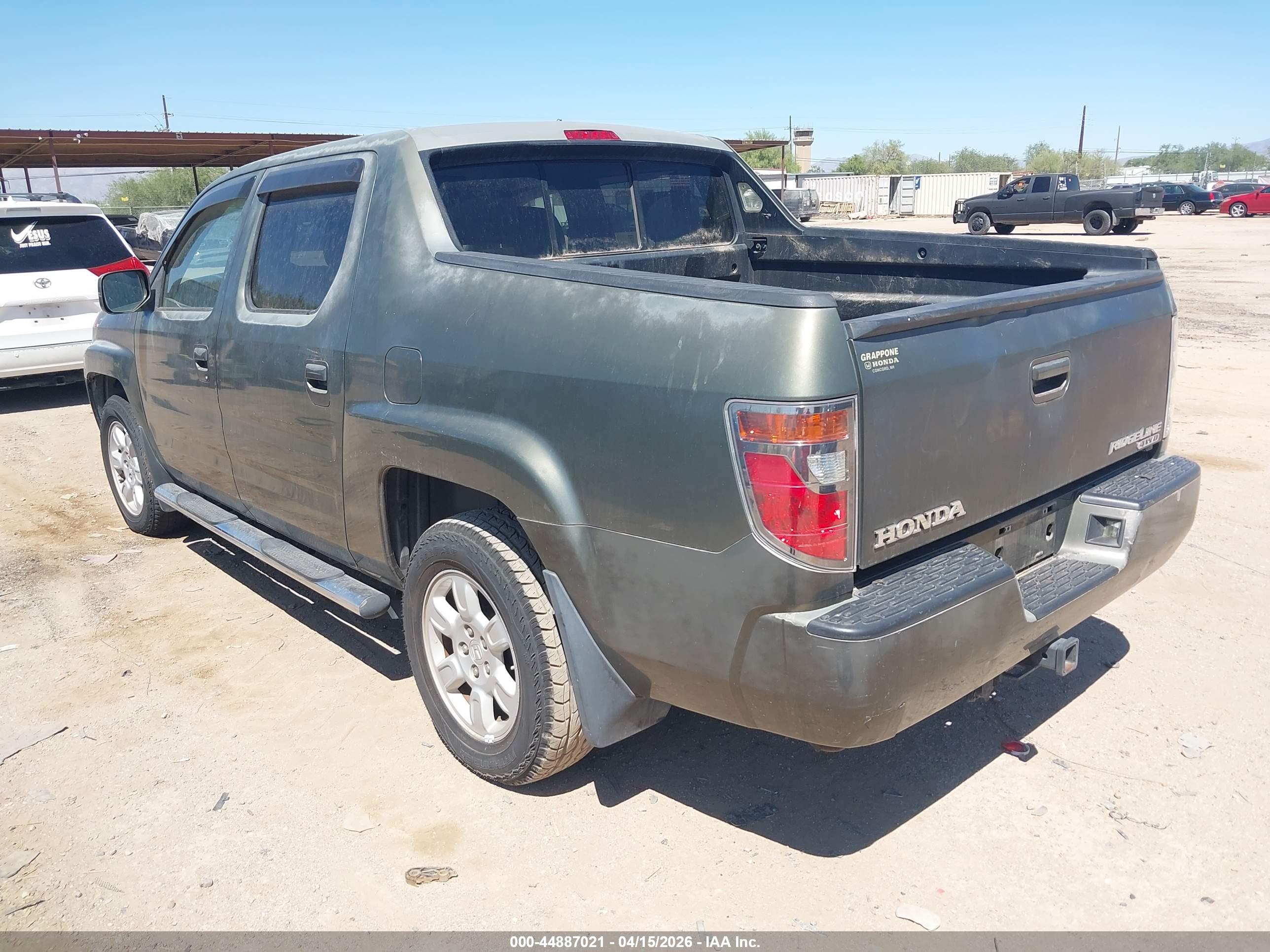 HONDA RIDGELINE image 3