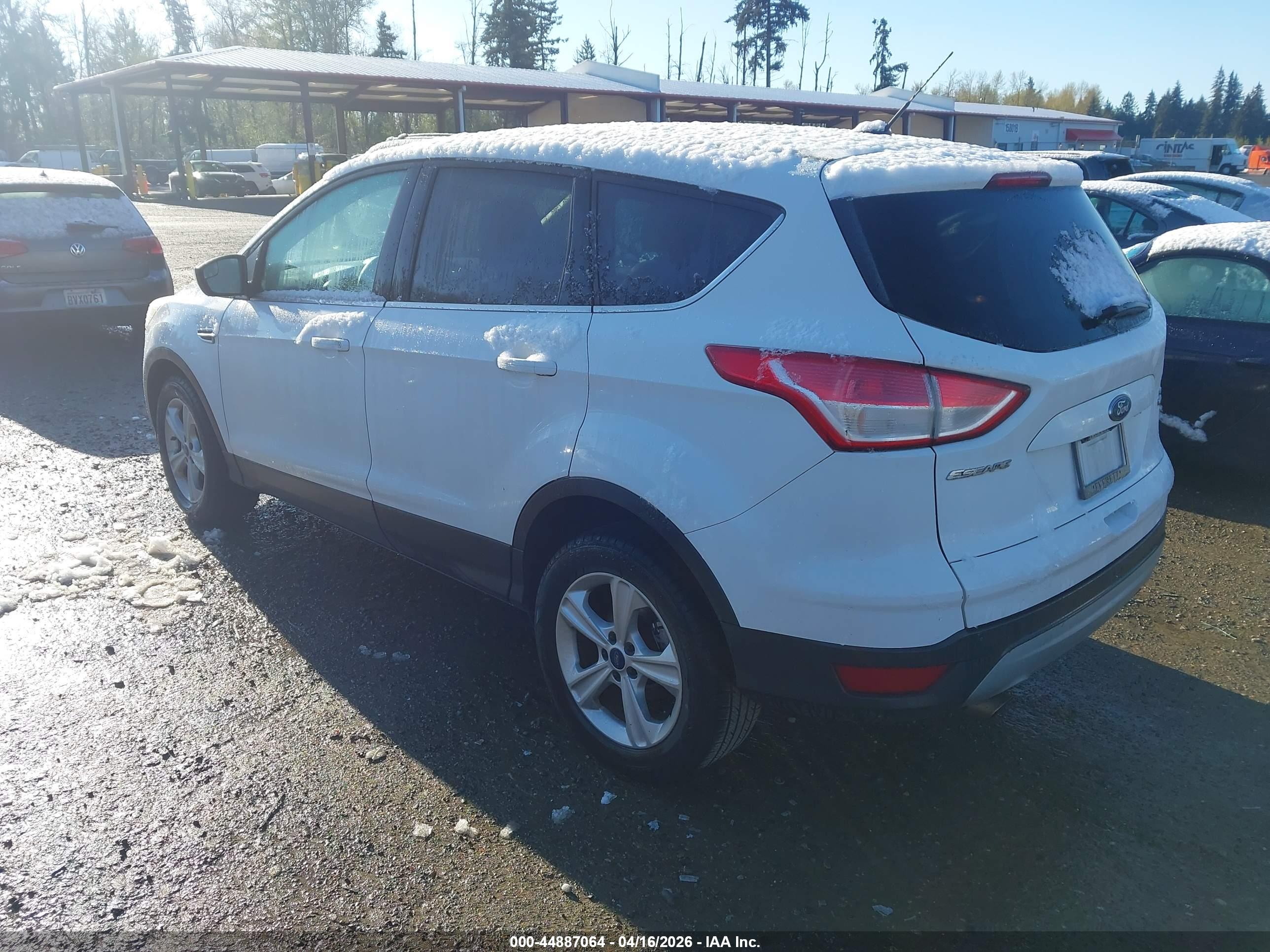 FORD ESCAPE image 3