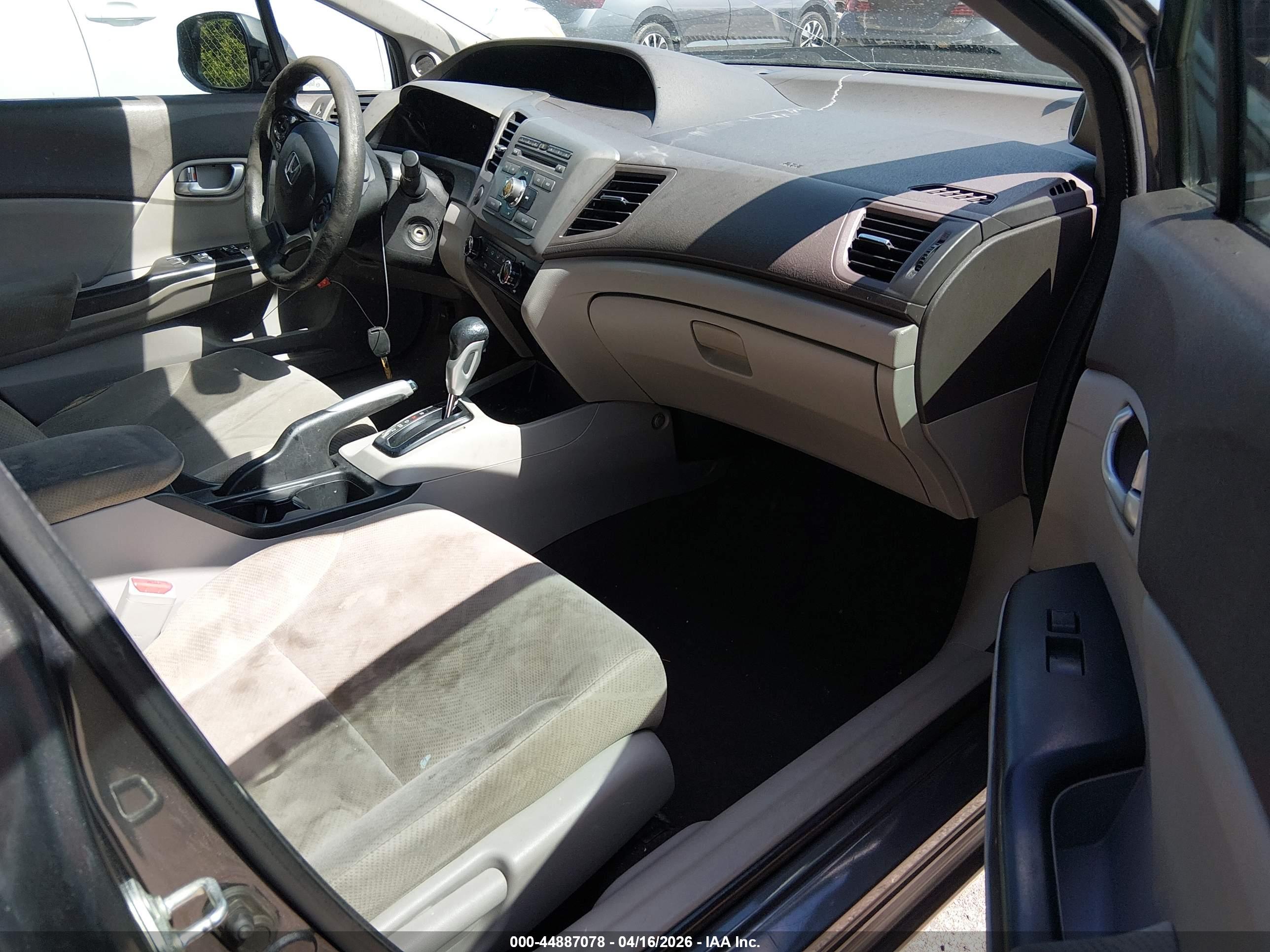 HONDA CIVIC image 5