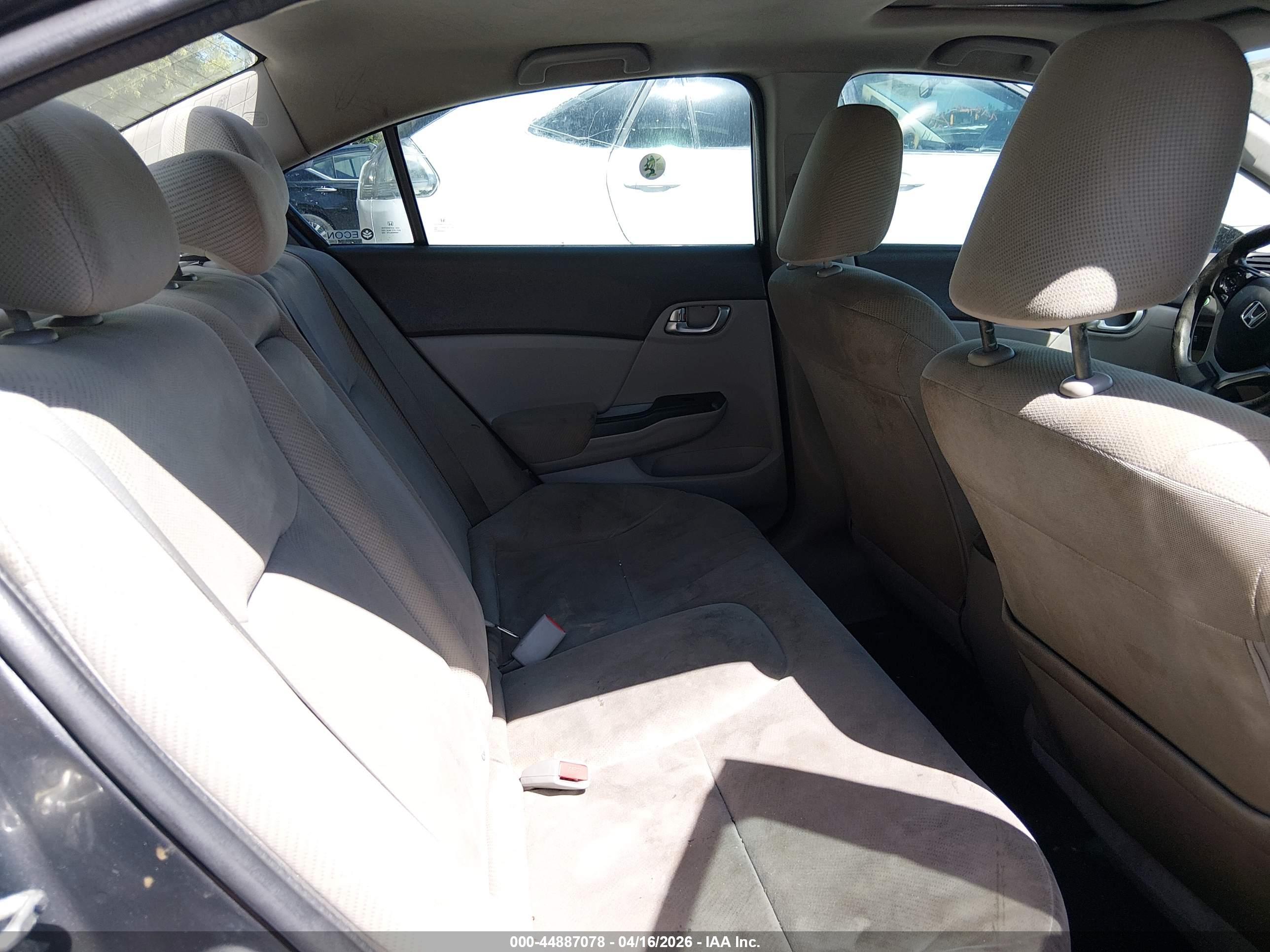 HONDA CIVIC image 8
