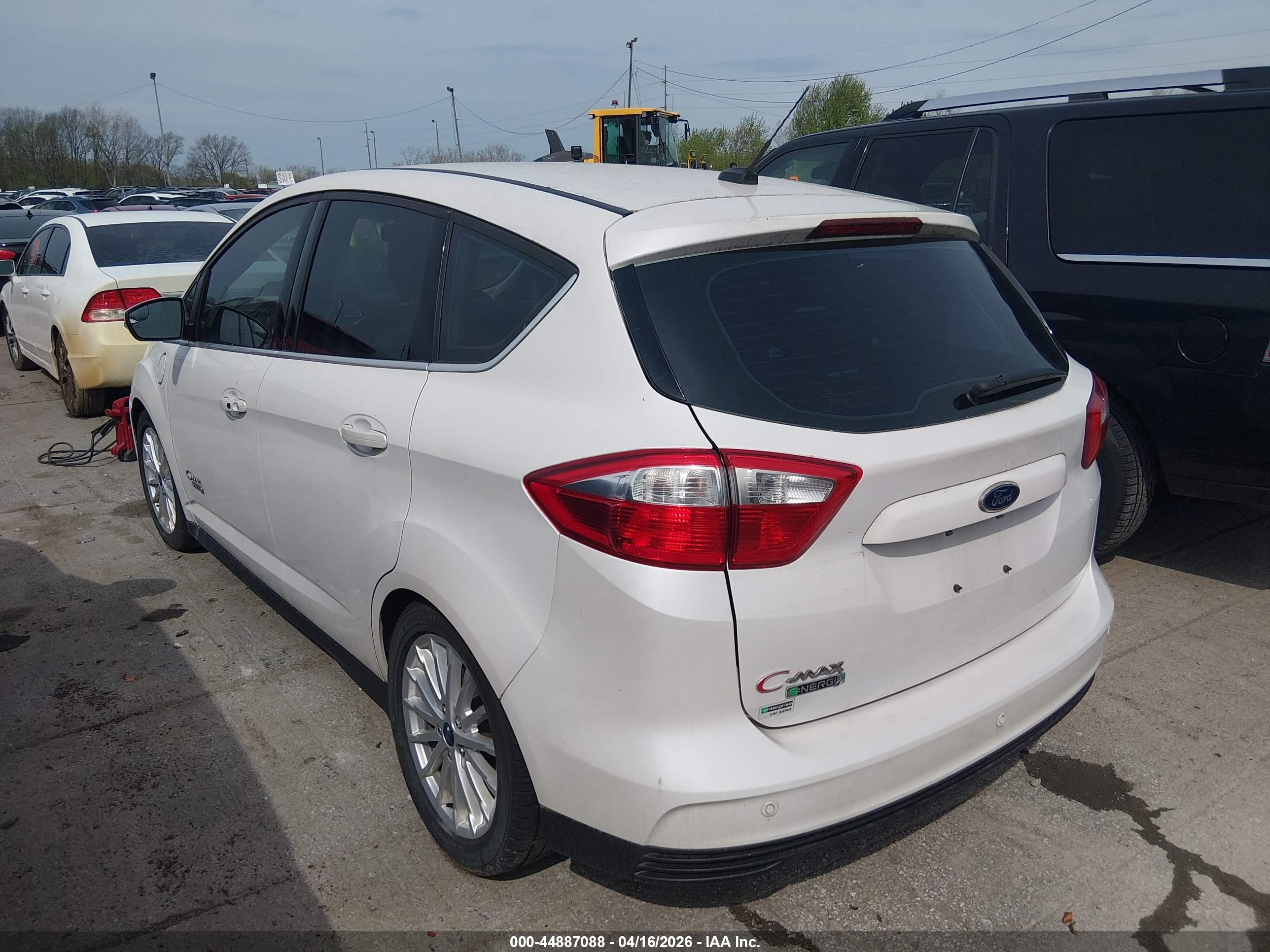 FORD C-MAX image 3