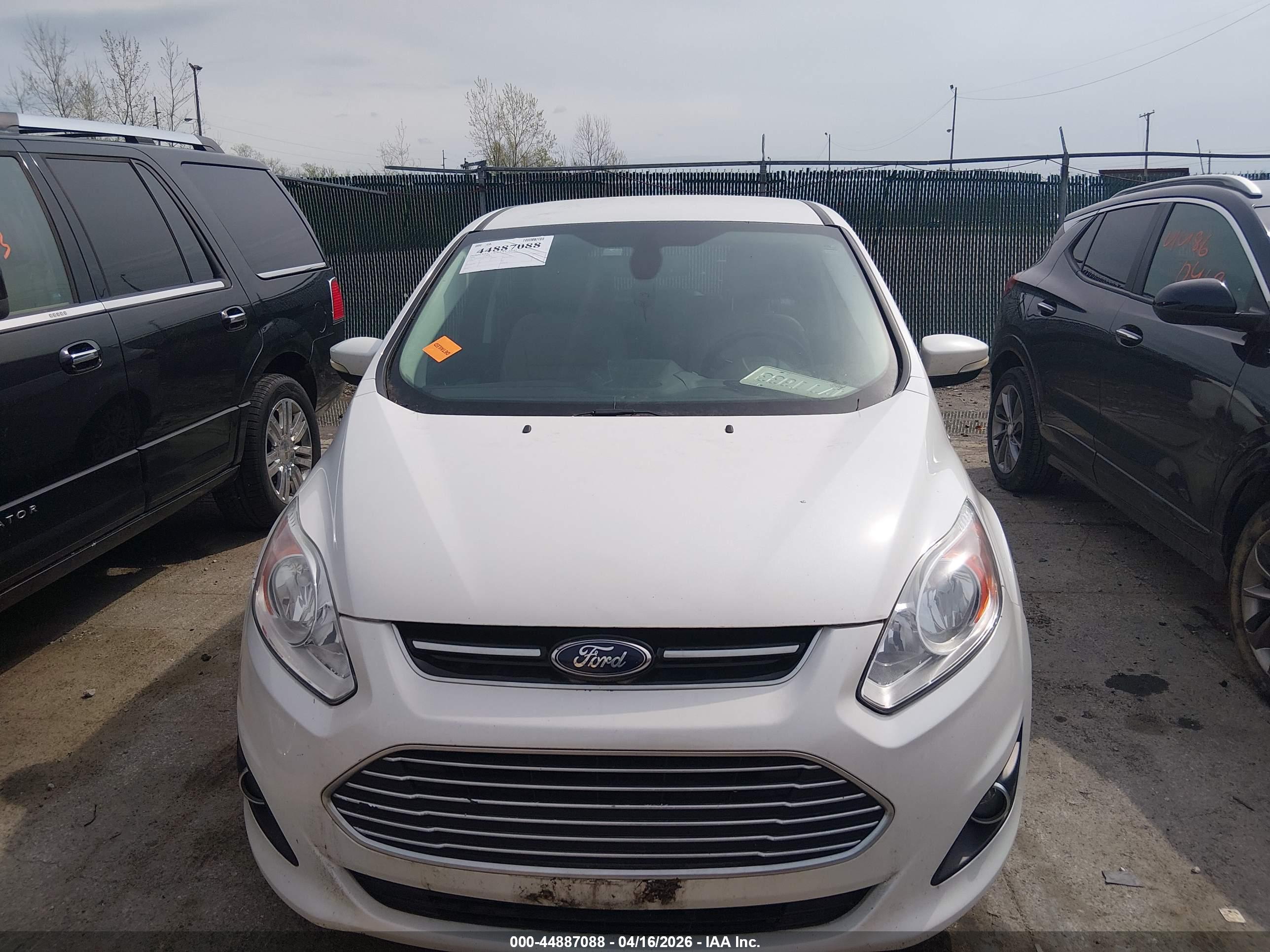 FORD C-MAX image 6