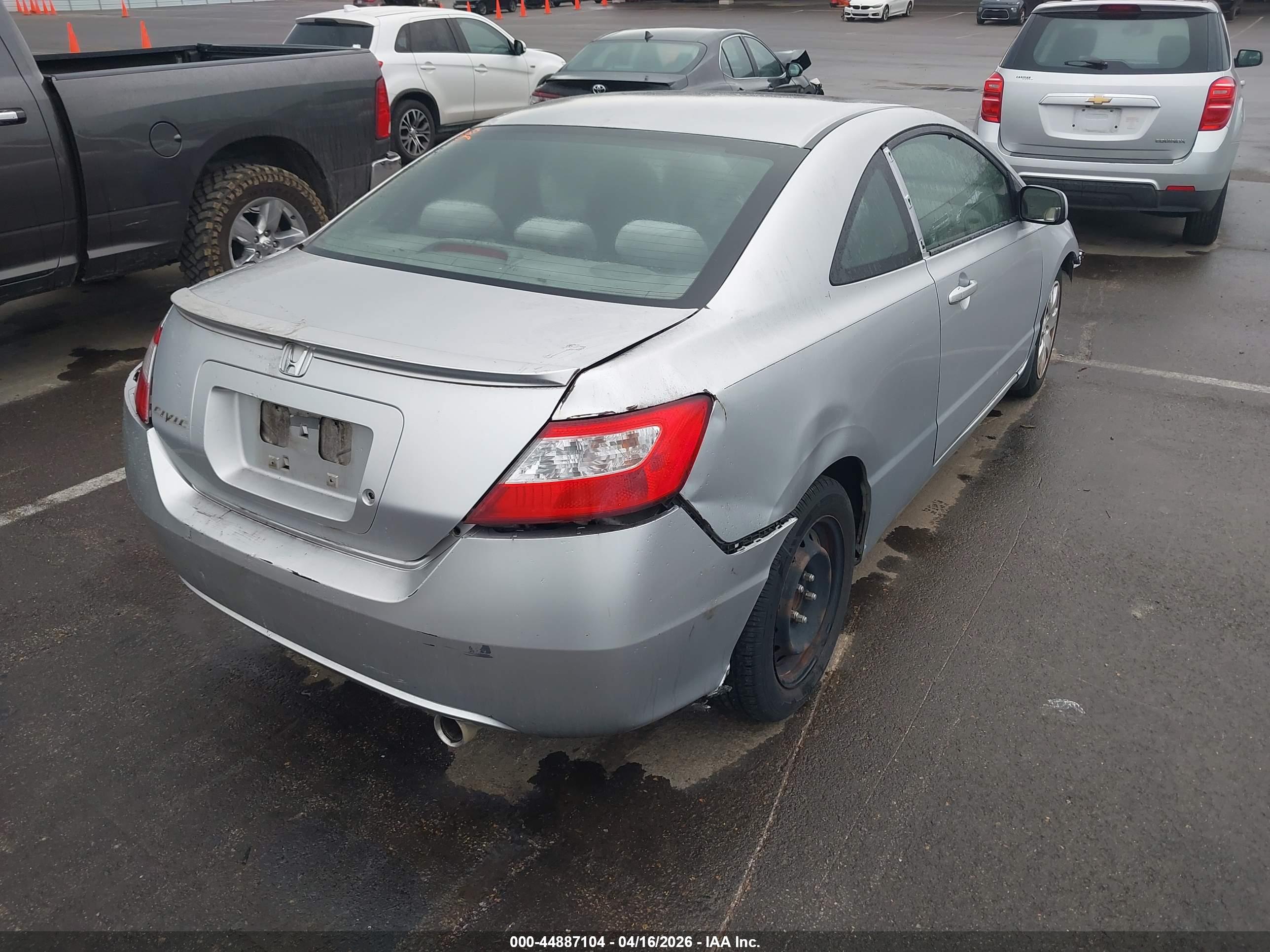 HONDA CIVIC image 4
