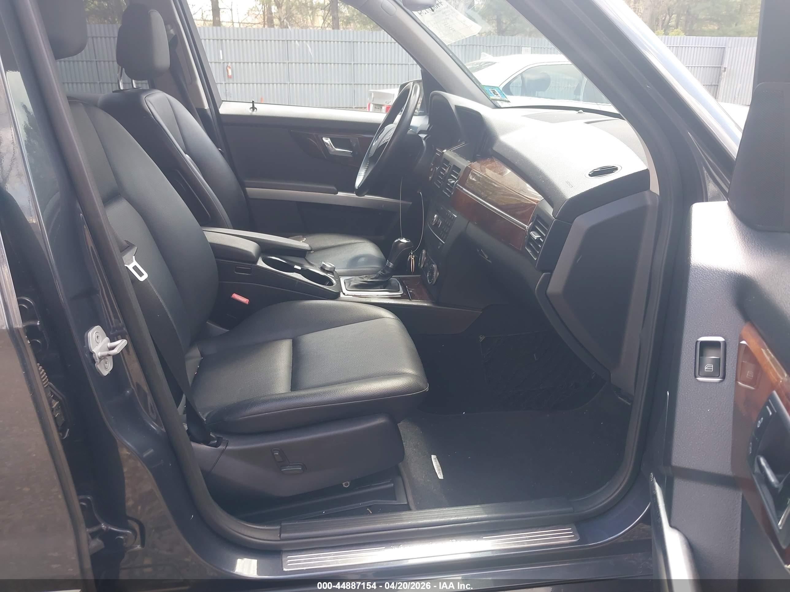 MERCEDES-BENZ GLK image 5
