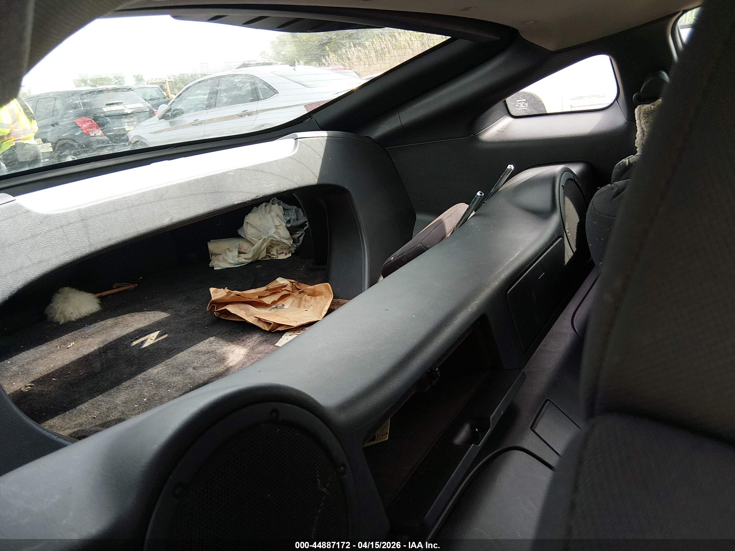 NISSAN 350Z image 8