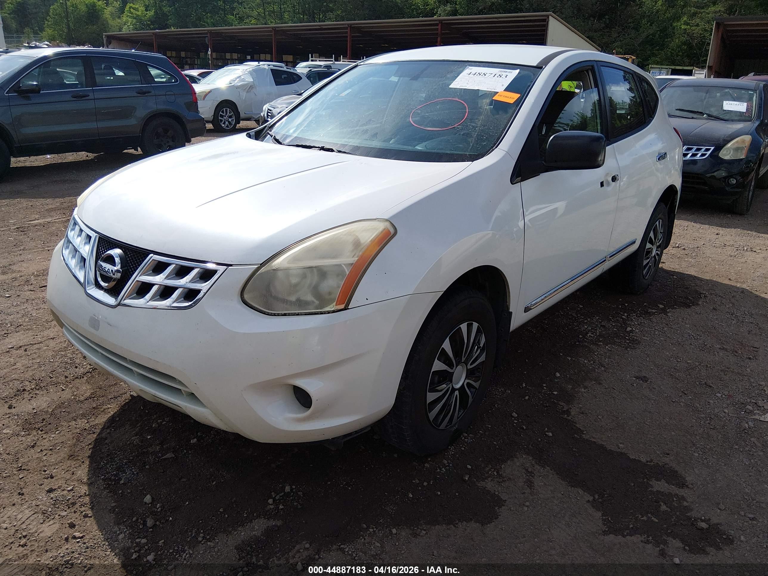 NISSAN ROGUE image 2