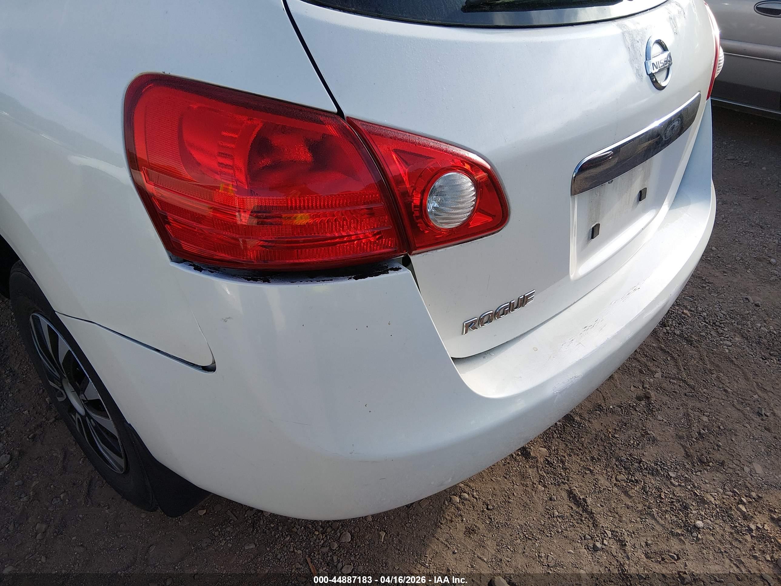 NISSAN ROGUE image 6