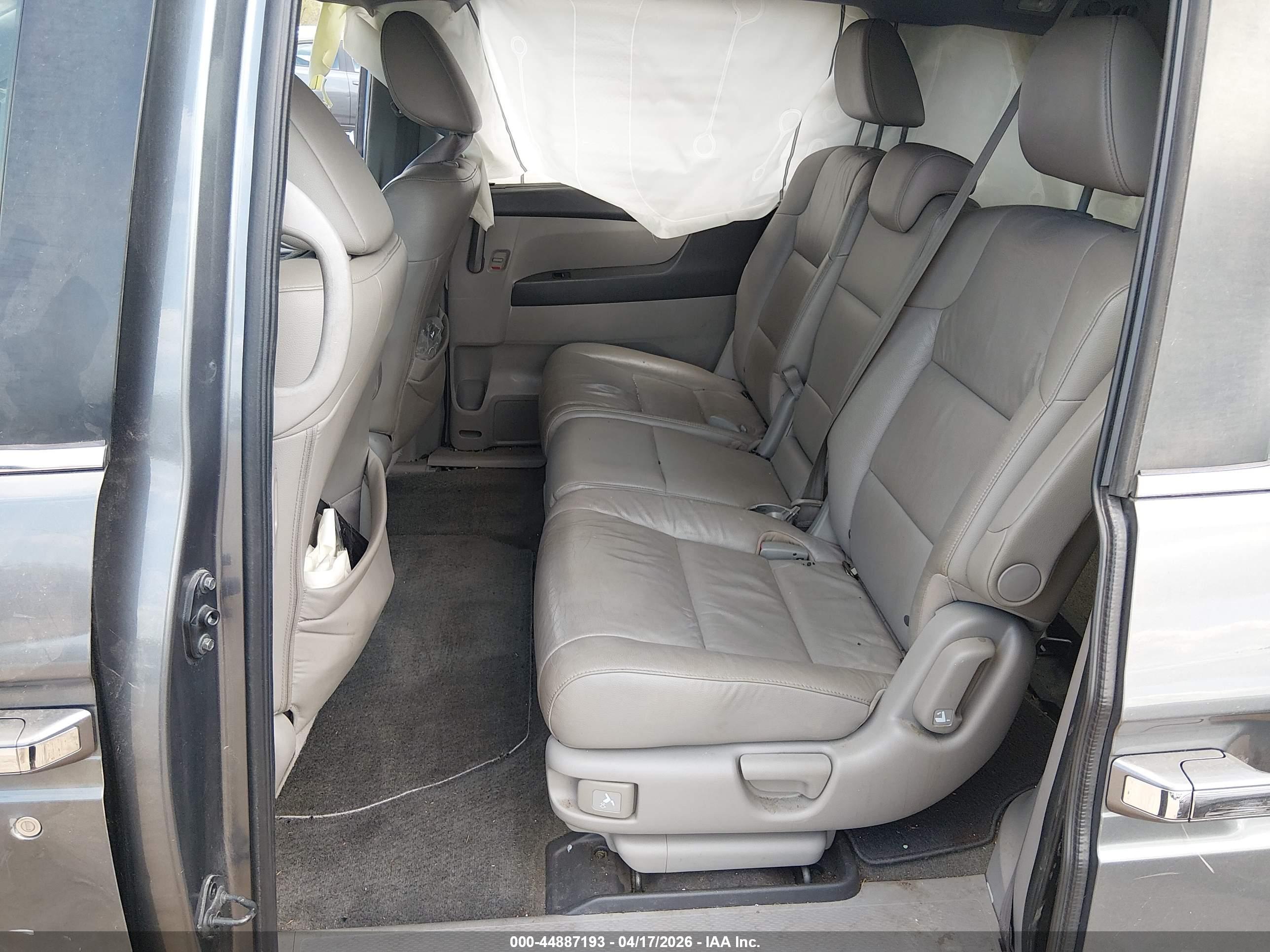 HONDA ODYSSEY image 8
