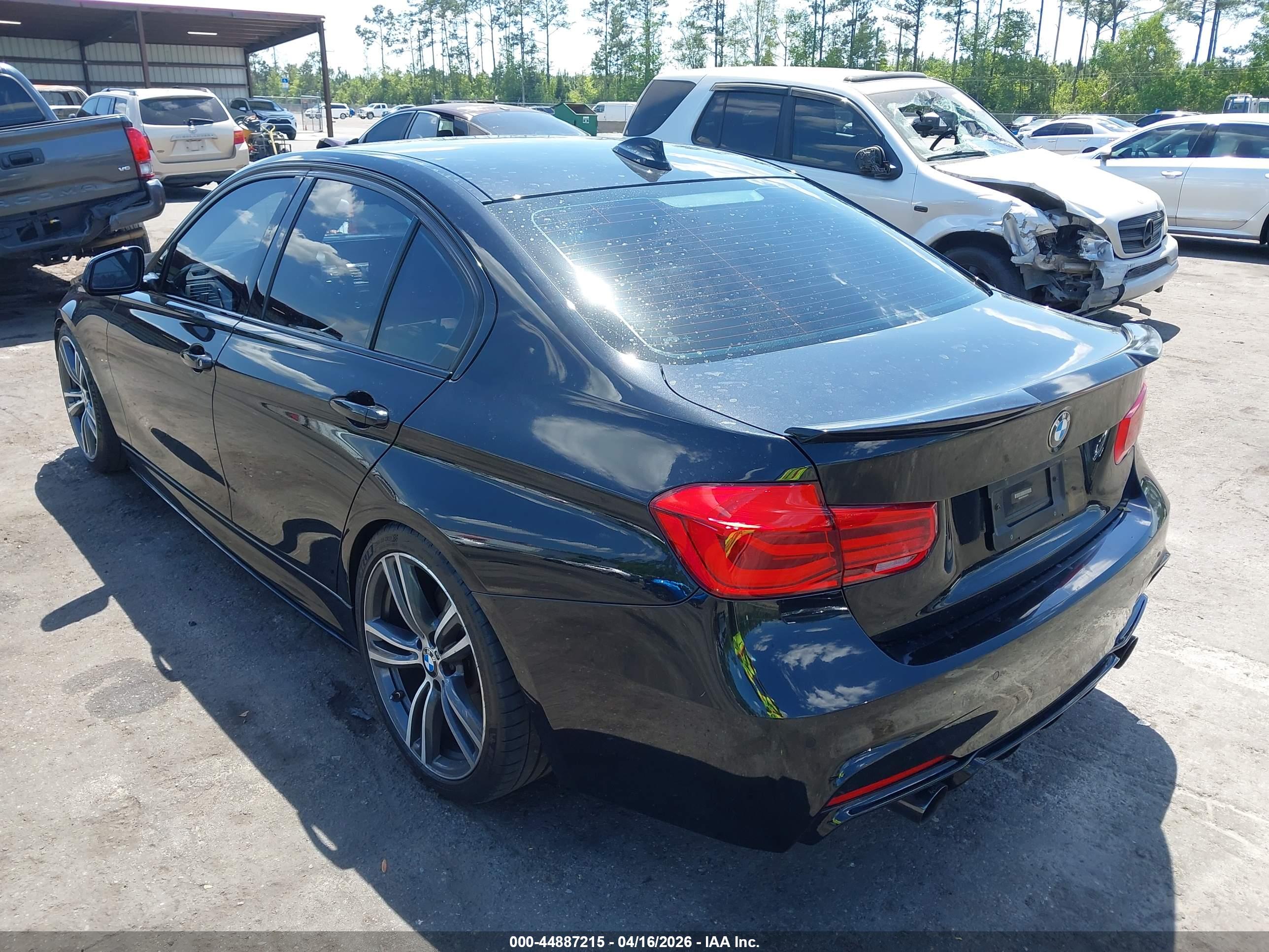 BMW 340I image 3