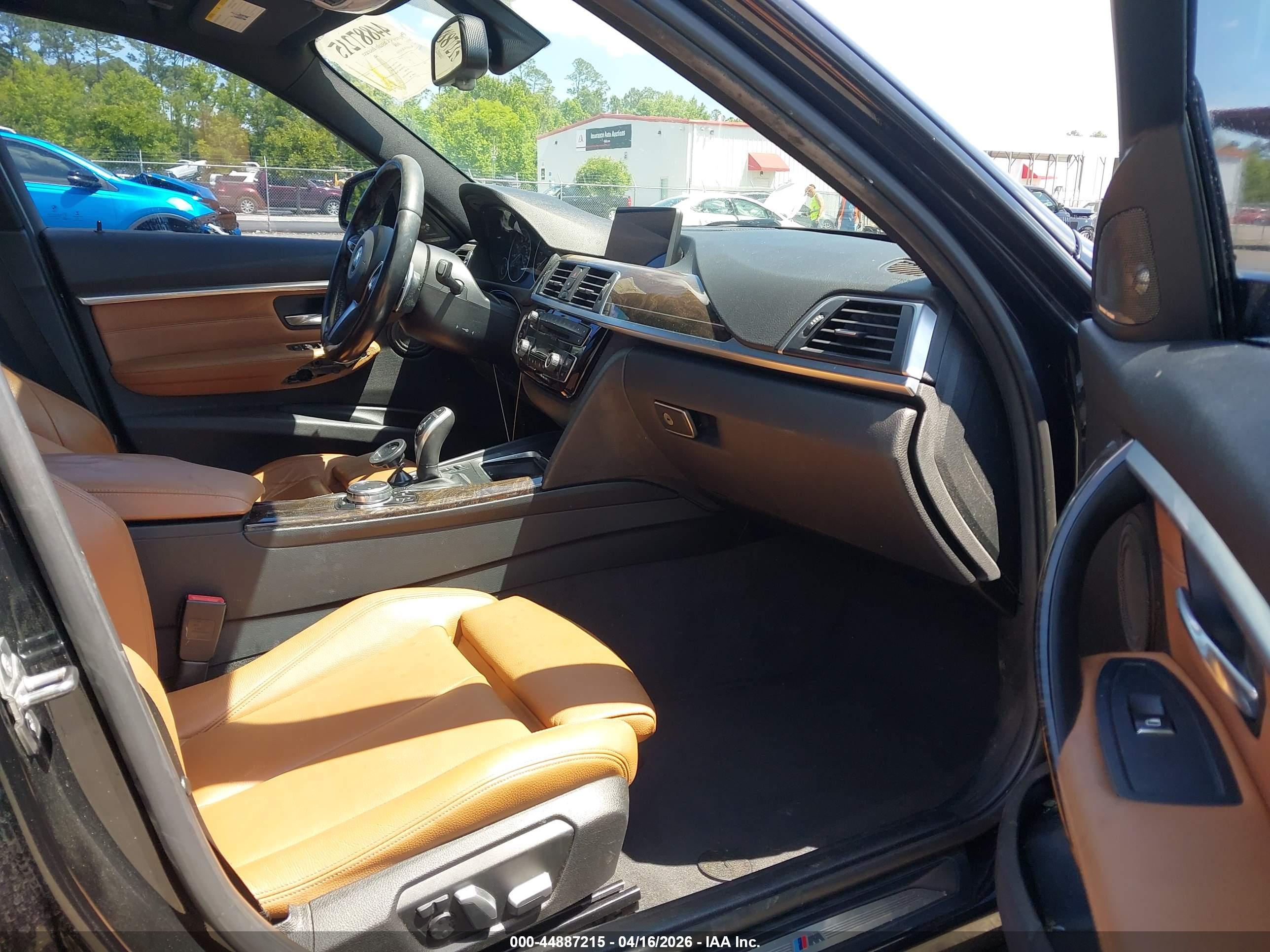 BMW 340I image 5