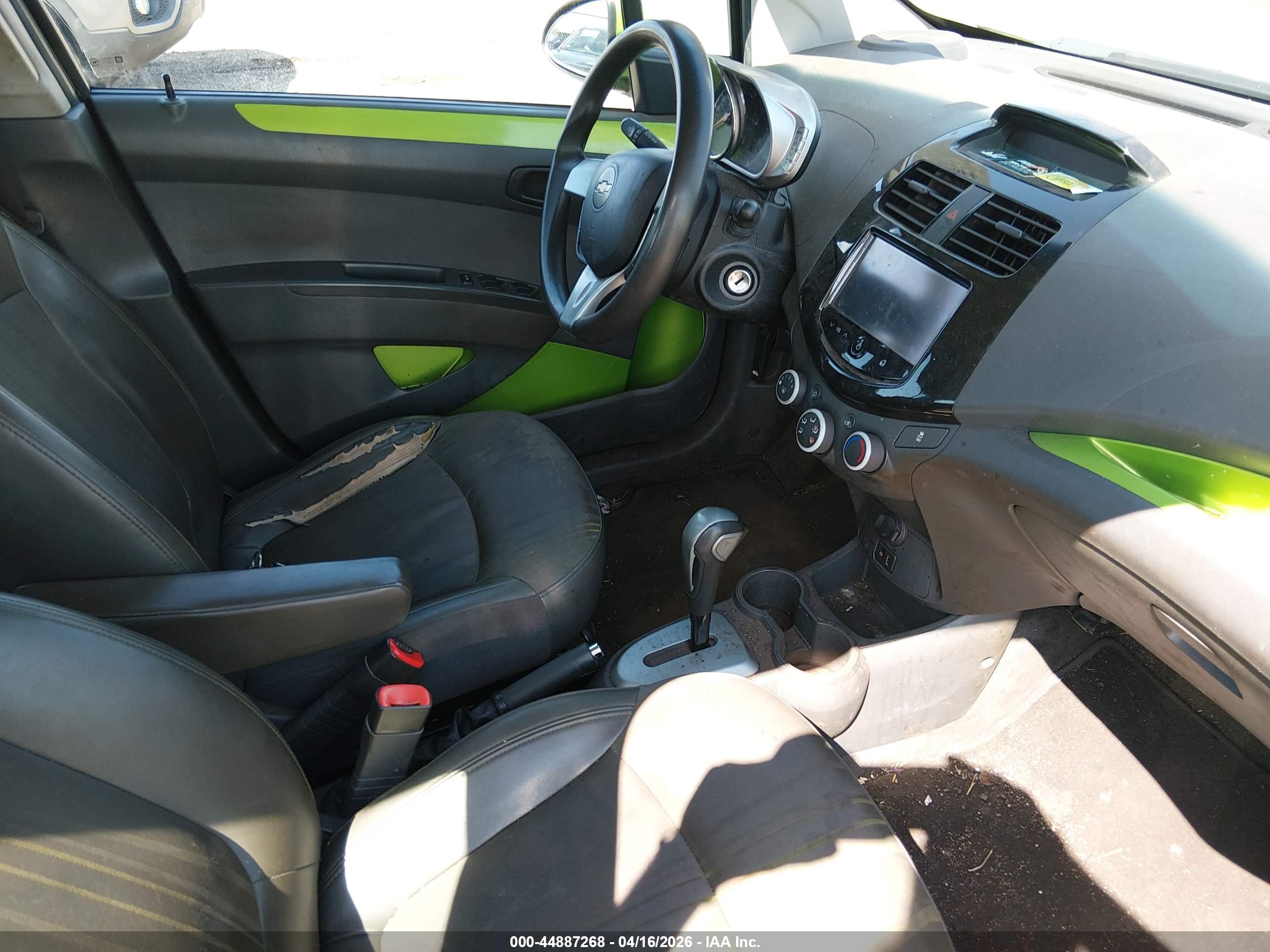 CHEVROLET SPARK image 5
