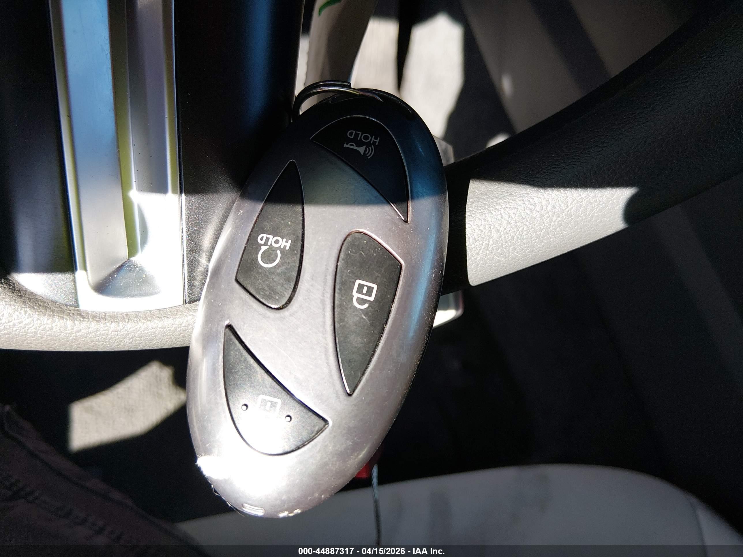 HYUNDAI SONATA image 11