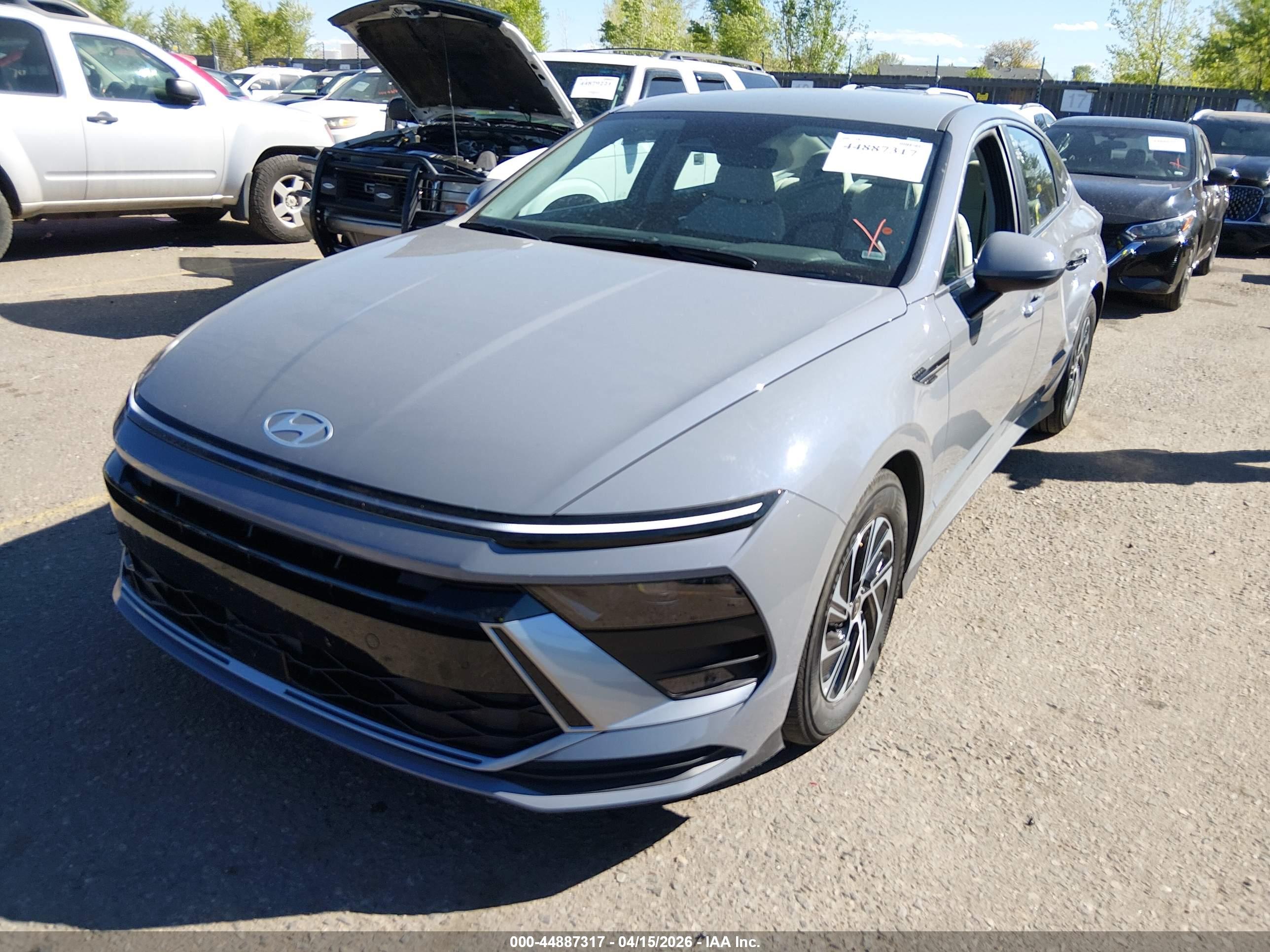 HYUNDAI SONATA image 2