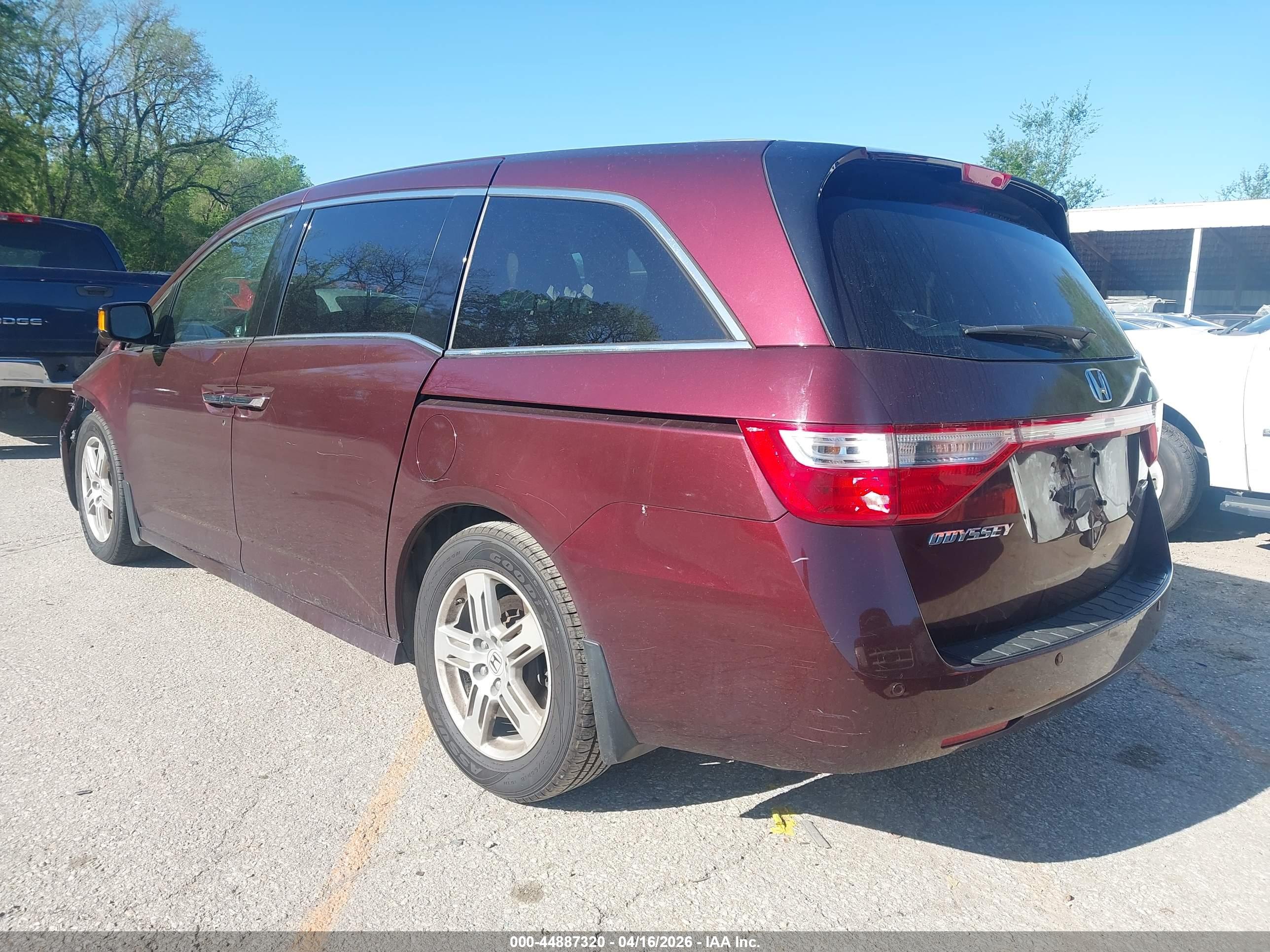 HONDA ODYSSEY image 3