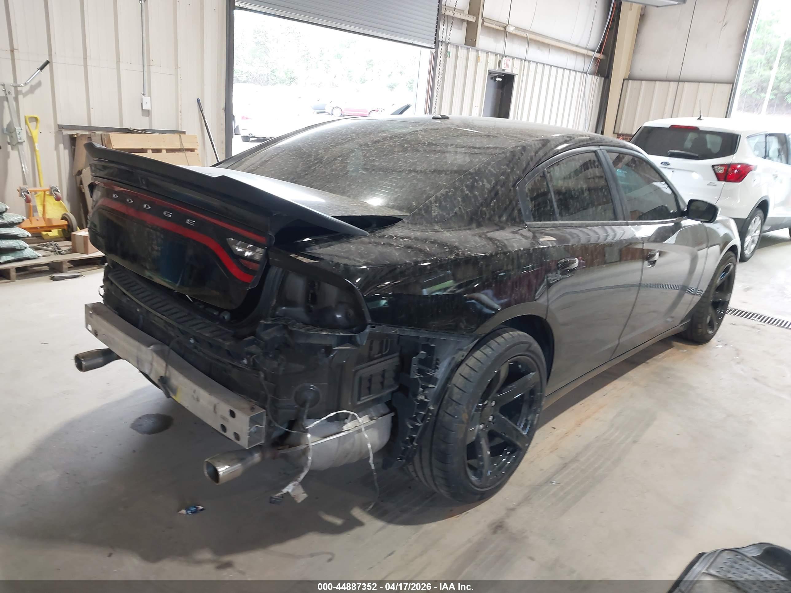 DODGE CHARGER image 4